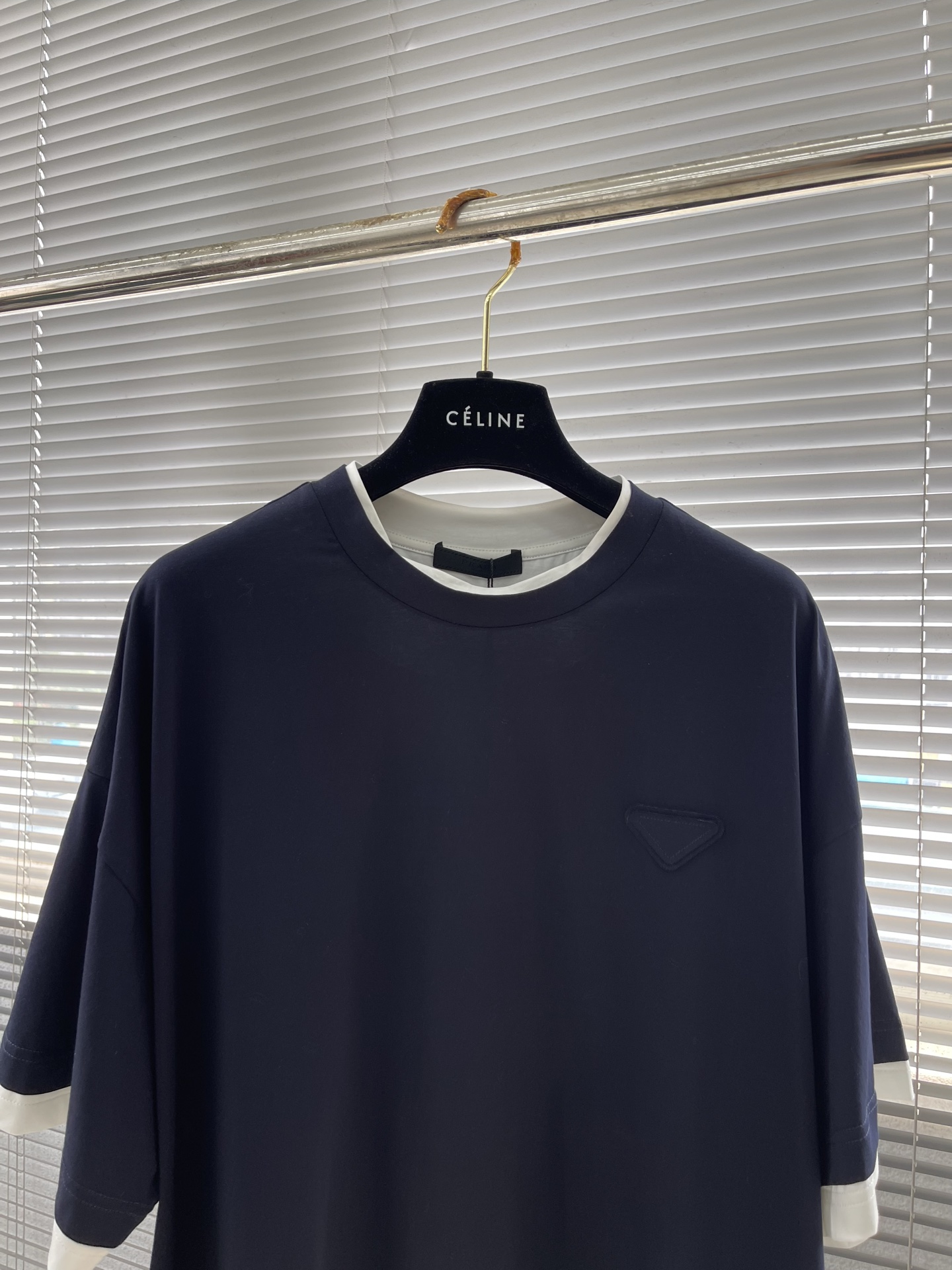 Men's Two-Tone Trim Short Sleeve Crew Neck Tee - Minimalist Style 2 i1745818843152 2565 0 6