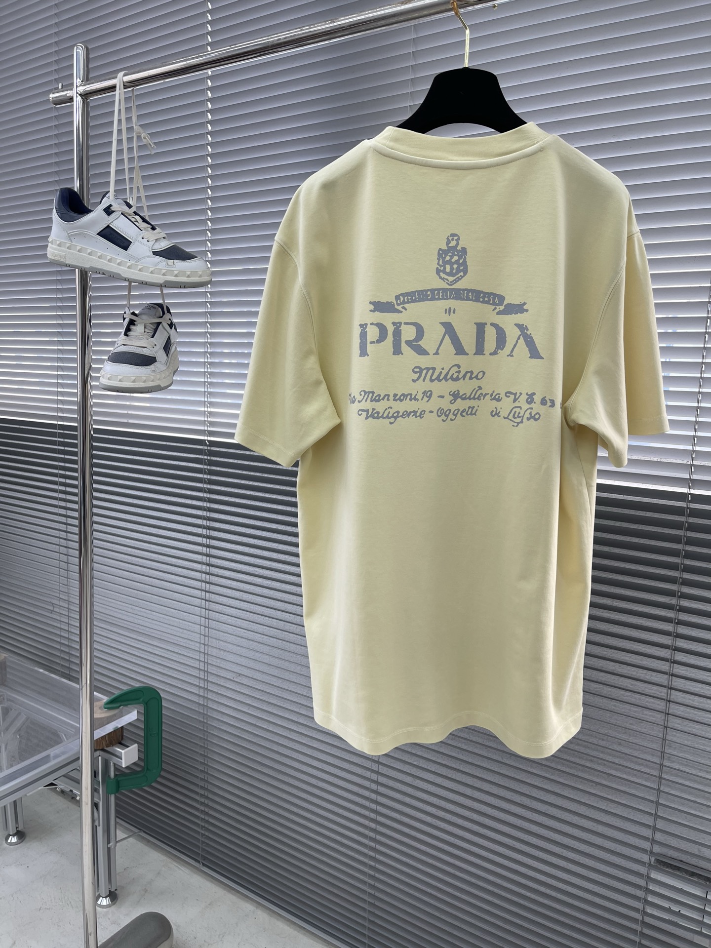 Prada 2025 Spring/Summer Crewneck T-Shirt - Vintage Washed Cotton Tee 8 i1745833333573 8976 0 7