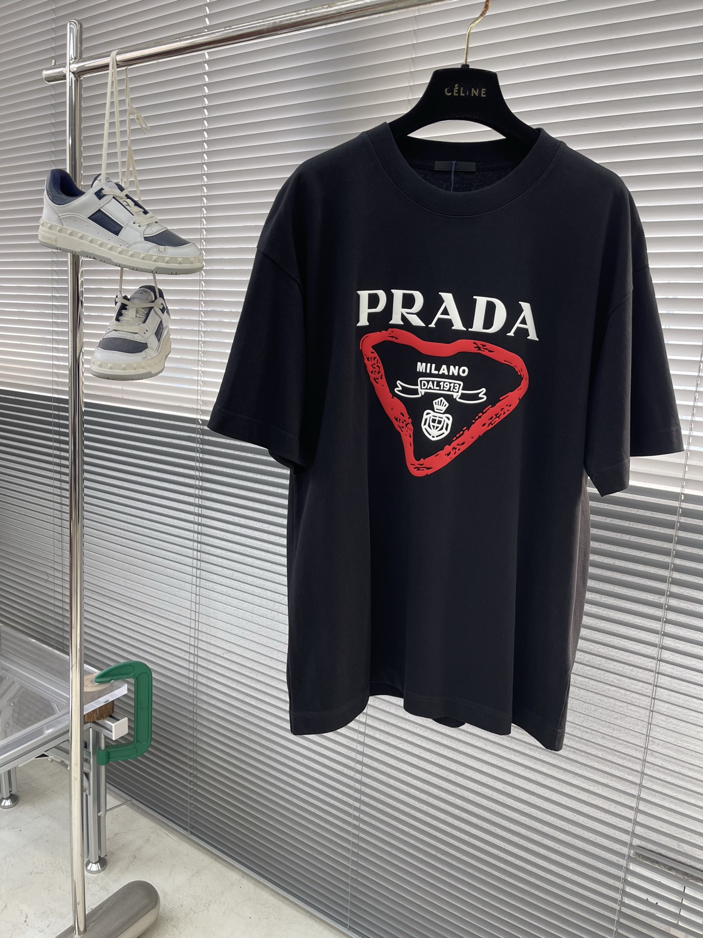 Prada 2025 Triangle Logo T-Shirt, Unisex Cotton Tee, Fashionable and Comfortable