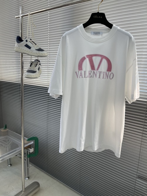 Valentino VLTN Pink Rhinestone Logo Cotton T-Shirt Unisex 5 Valentino VLTN Pink Rhinestone Logo Cotton T-Shirt Unisex