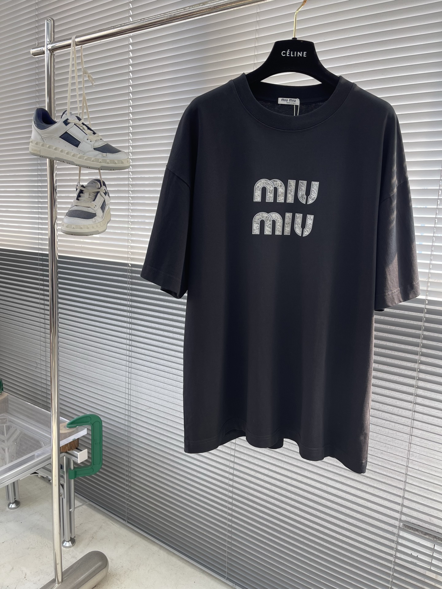 Miu Miu 2025 New Letter Round Neck T-Shirt, Comfortable and Breathable 1 i1745833714319 9227 0 5