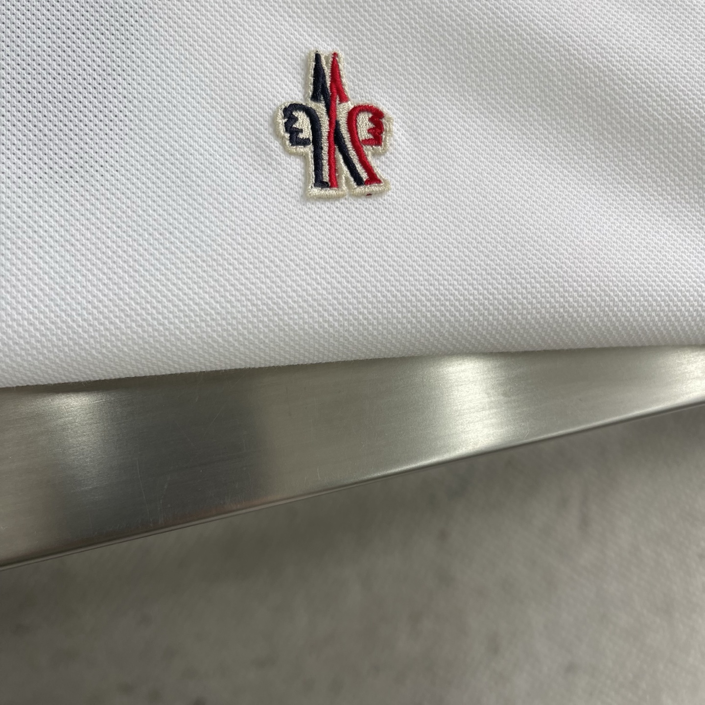 Moncler Men's Classic Fit Piqué Polo Shirt with Logo Detail - White 5 i1745923799563 7701 0 2