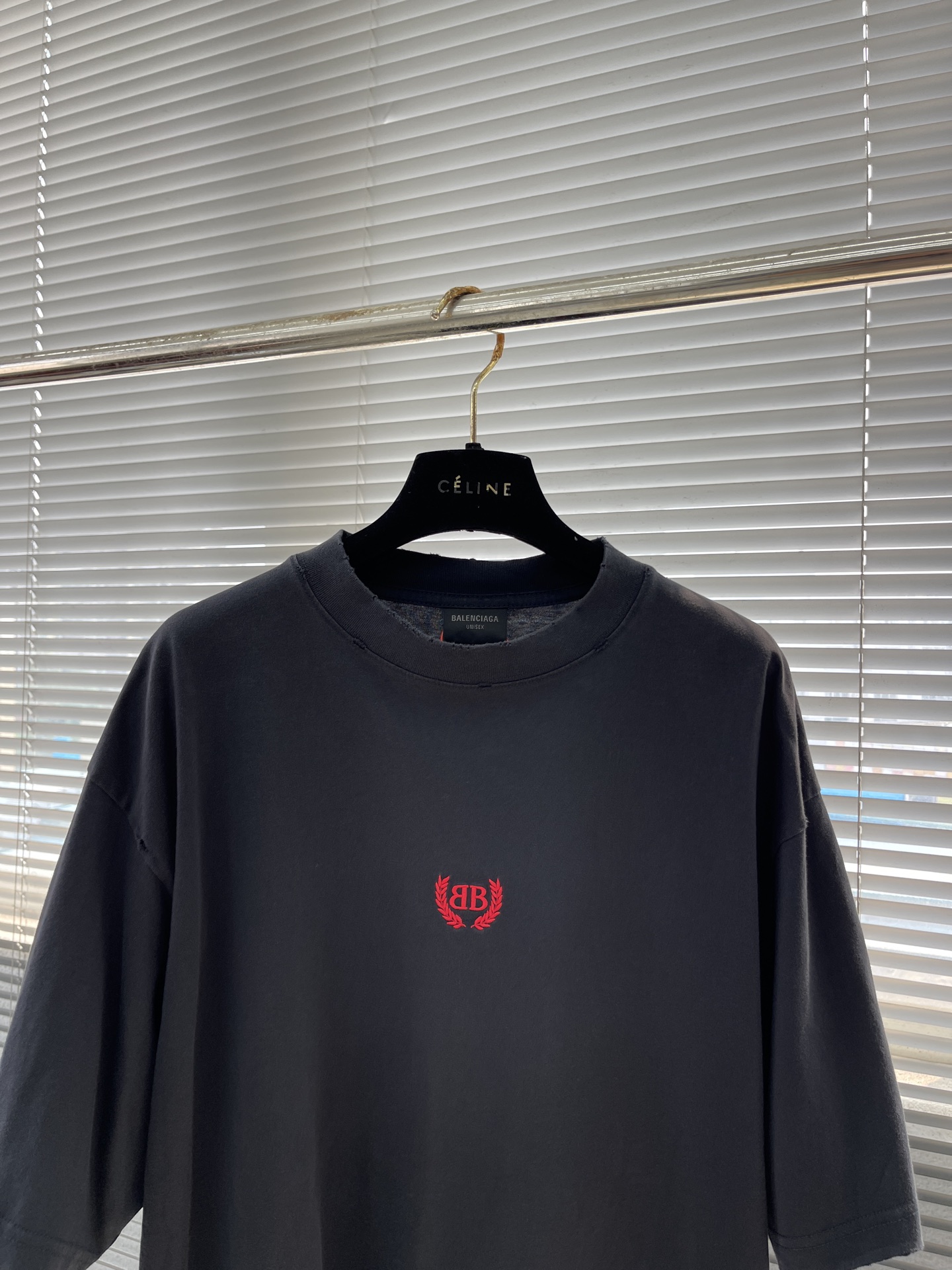 i1745926456963 2461 0 6