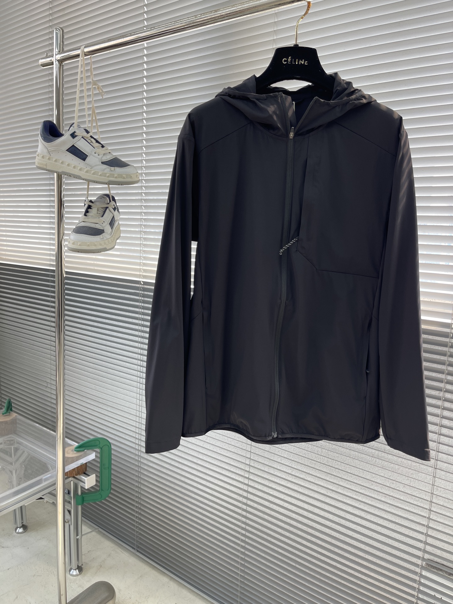 Men's Silk Blend Hooded Windbreaker Jacket - Lightweight & Breathable 1 i1745926947747 8612 0 5