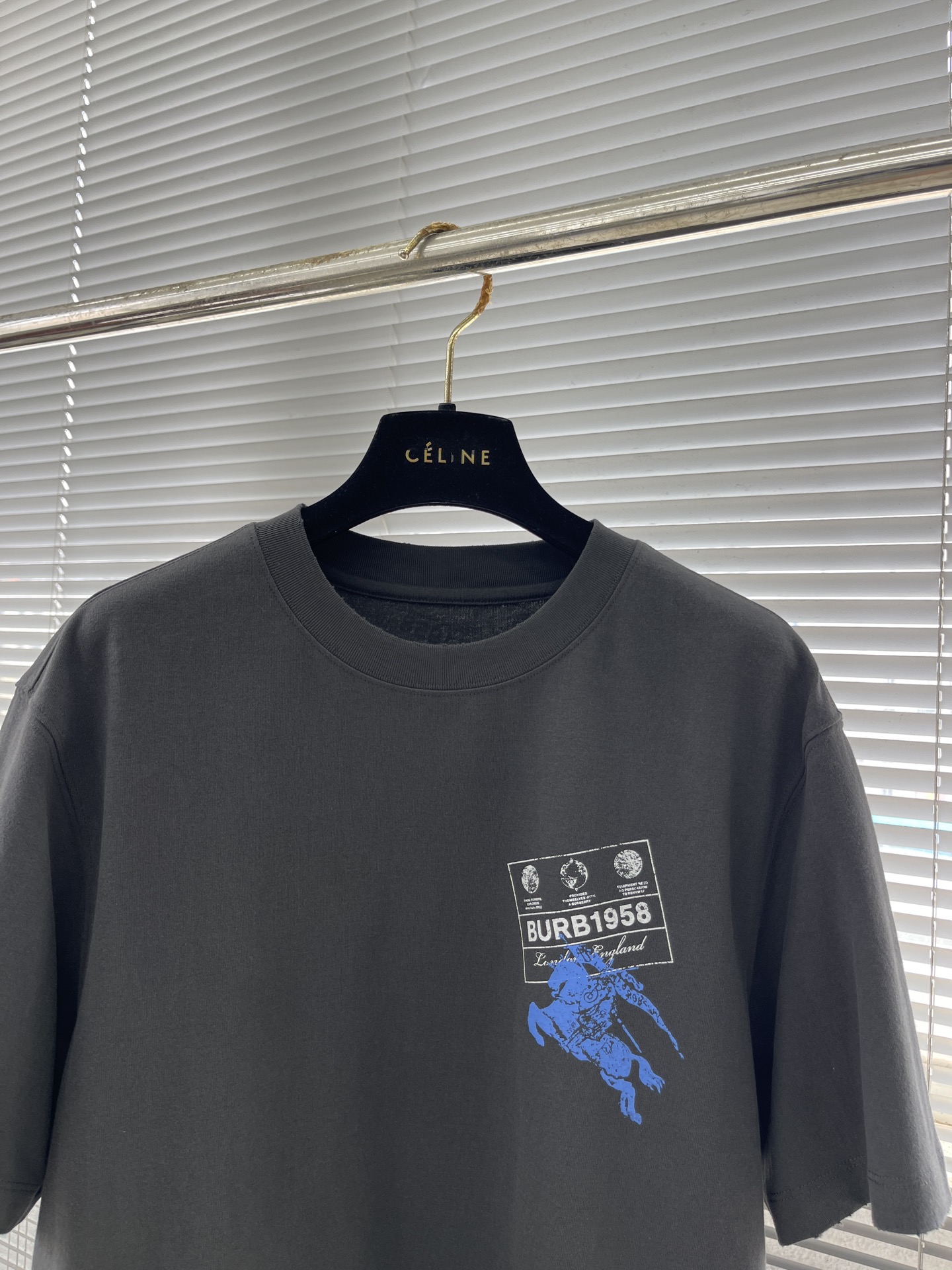 Burberry 2025 Spring/Summer Men's Graphic Print T-Shirt, Relaxed Fit 2 i1745928083466 8675 0 7