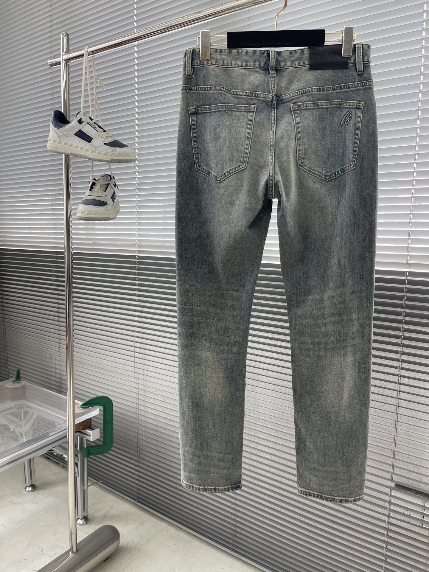 Brioni Denim Jeans Crafted with Tencel, Modal, and Lycra - Classic Fit 1 i1745929149134 108 0 6