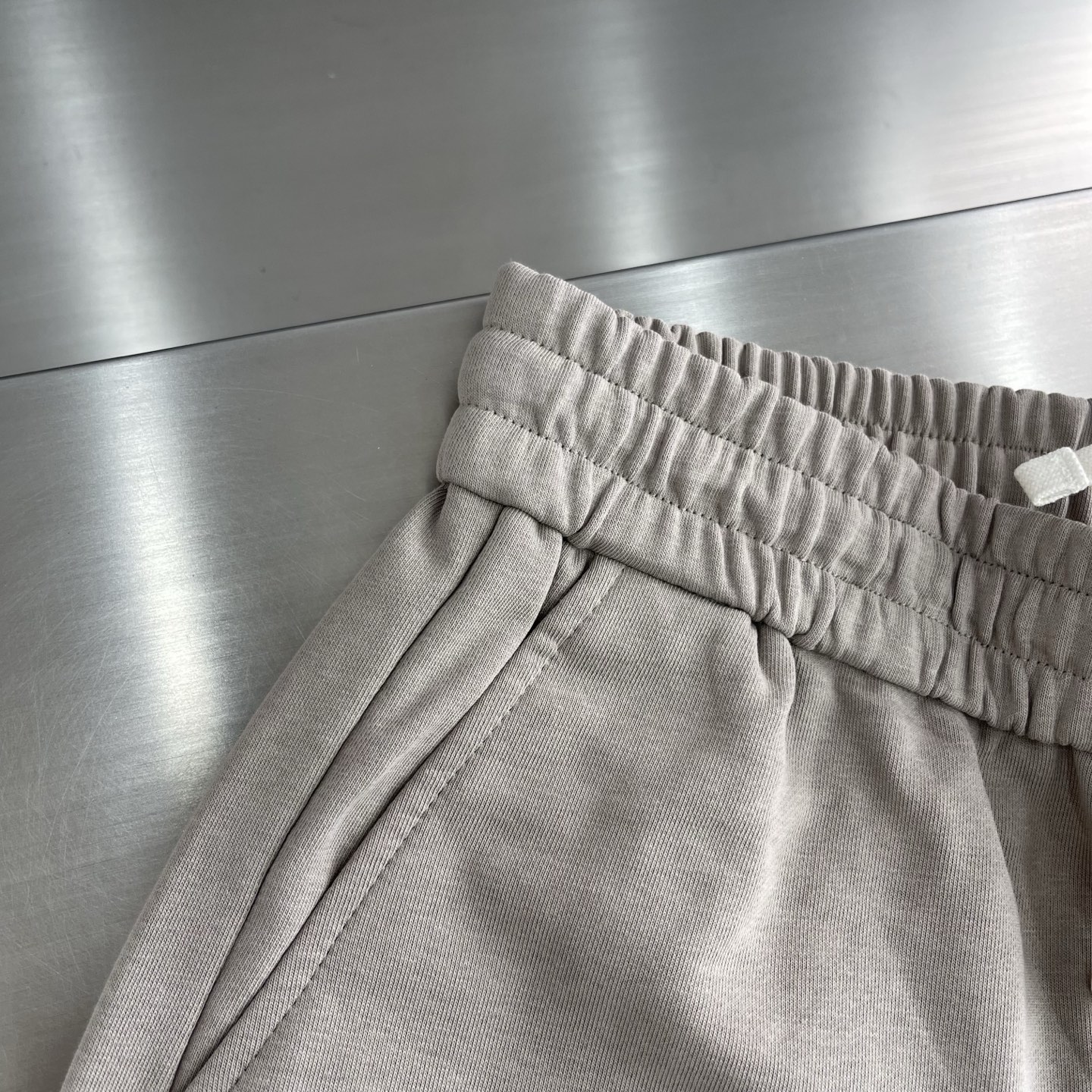 Maison Margiela 25SS Cotton Blend Shorts - Casual & Comfortable 5 i1746262623144 5994 0 2