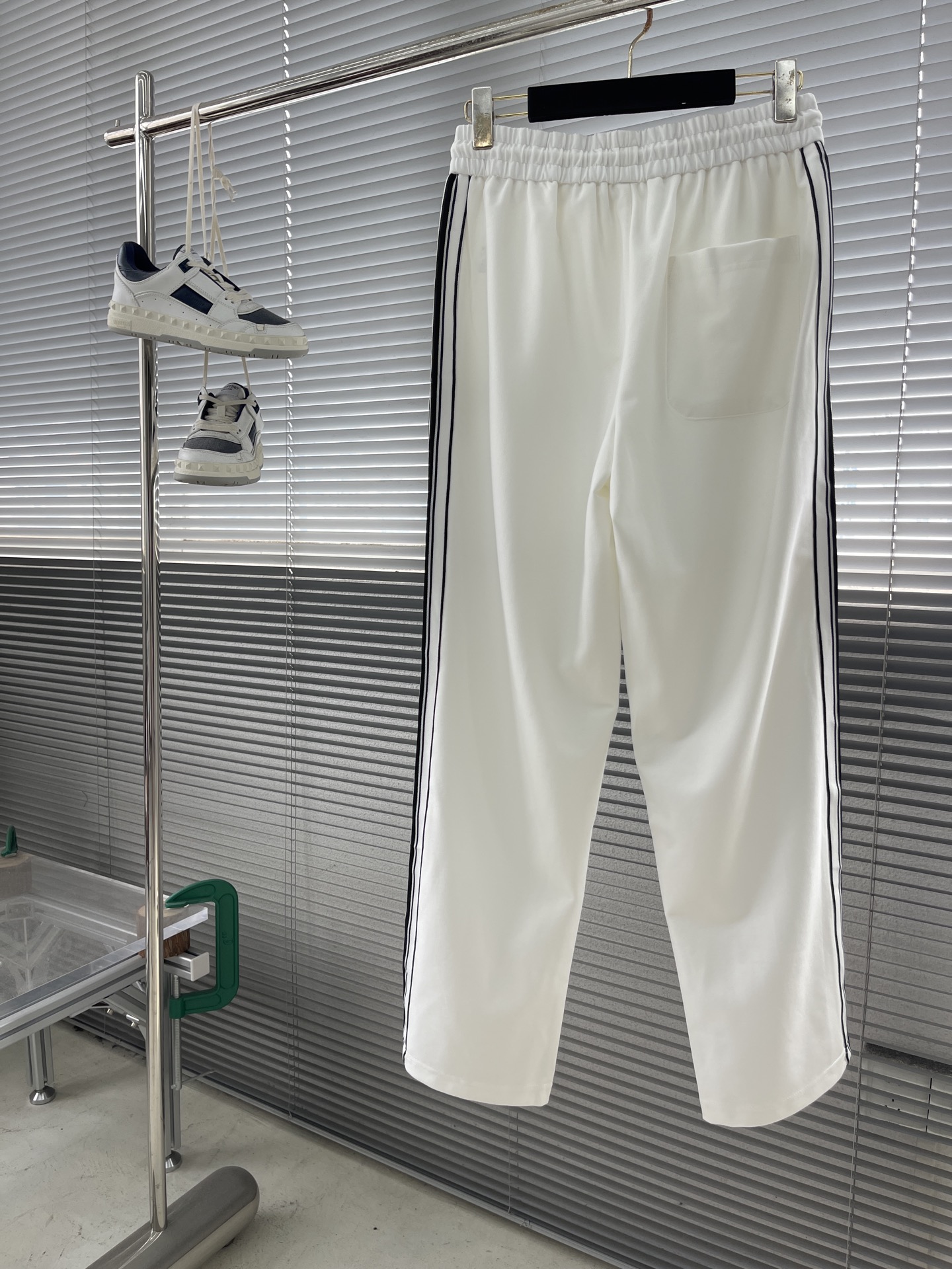 Louis Vuitton Spring/Summer Lounge Pants - Lightweight & Breathable 2 i1746270092930 1667 0 7