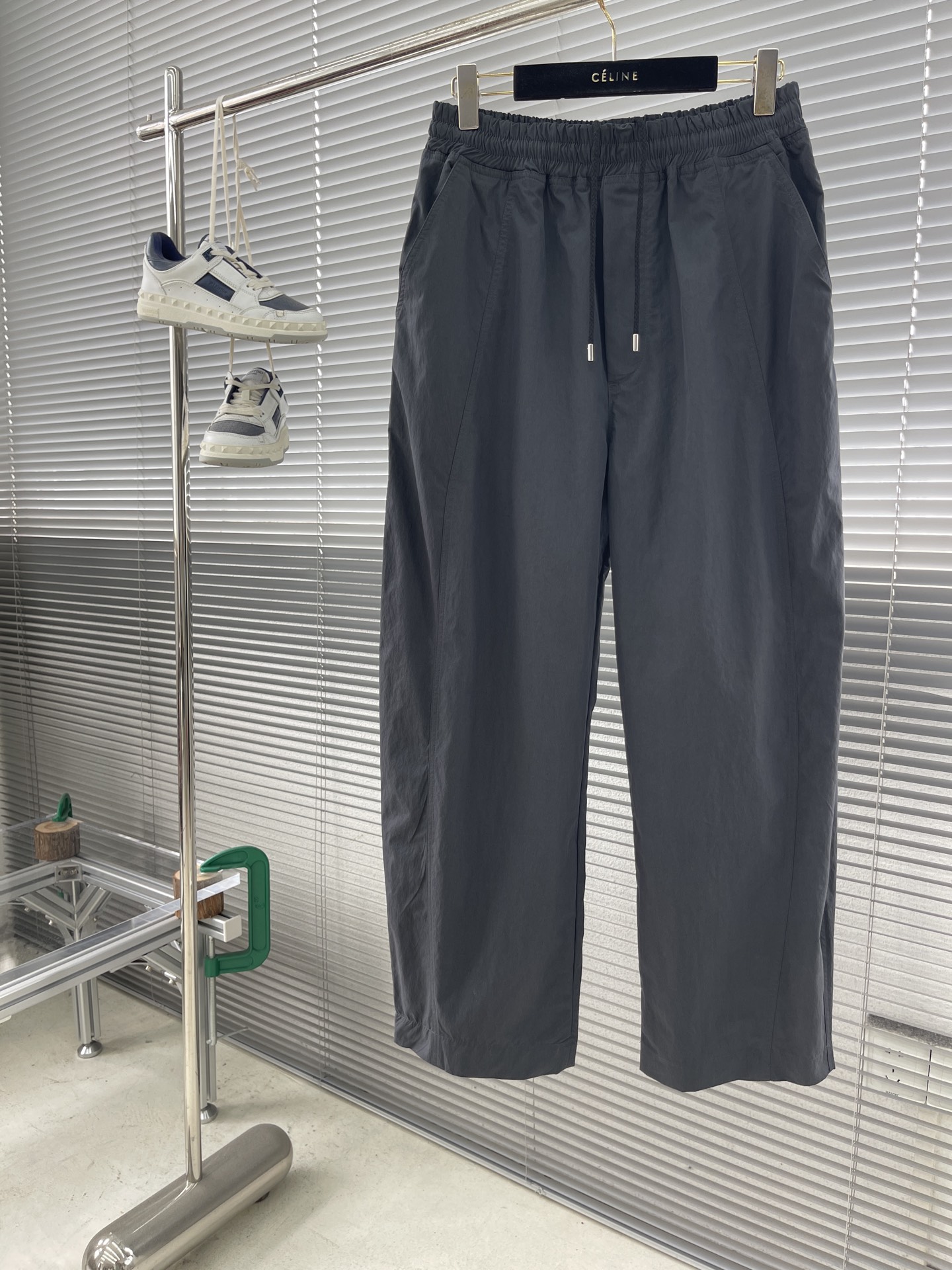 P682 – BV, MACHETE. SIZE: 46/48/50/52
