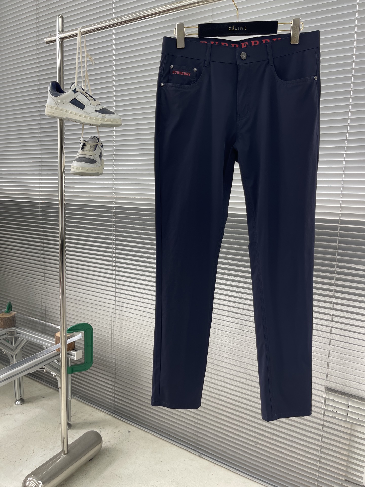 -BBR 纯正商务风格的西裤.....进口面料 休闲西裤，背后品牌...