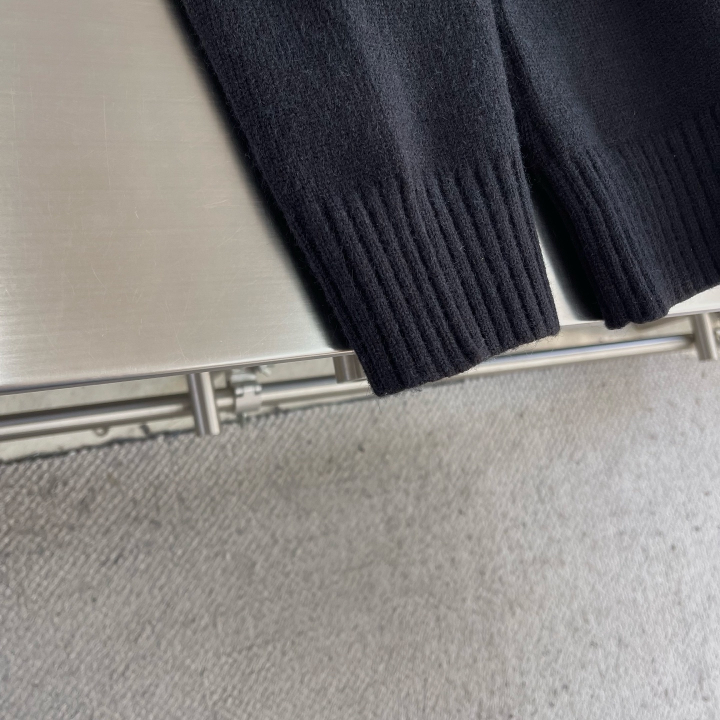 -Ami 毛衣 MINI爱心‼️®打造柔软细腻的触感与水洗质感，让穿着更为亲肤舒适，更能给你带来极致的穿