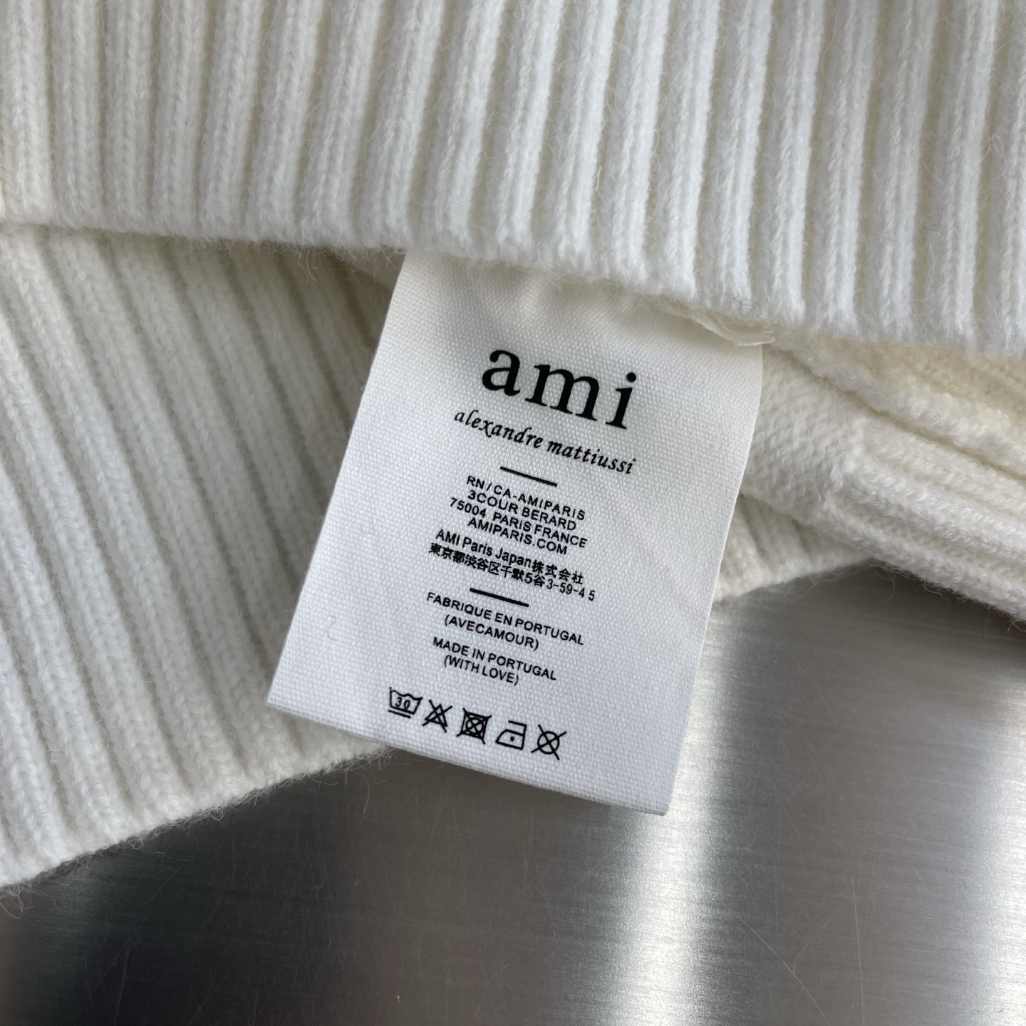 -Ami 毛衣 MINI爱心‼️®打造柔软细腻的触感与水洗质感，让穿着更为亲肤舒适，更能给你带来极致的穿