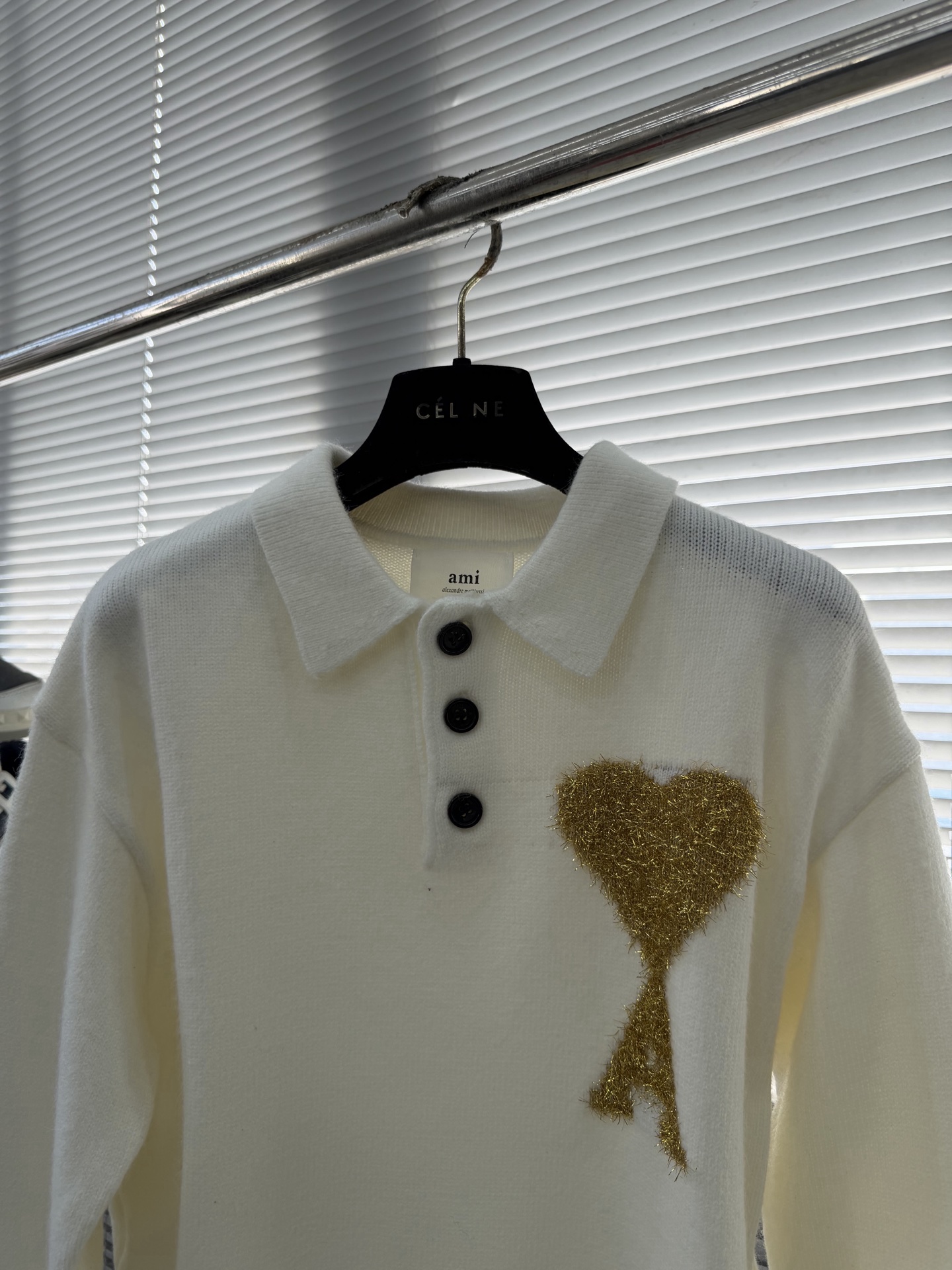 -Ami 毛衣 MINI爱心‼️®打造柔软细腻的触感与水洗质感，让穿着更为亲肤舒适，更能给你带来极致的穿