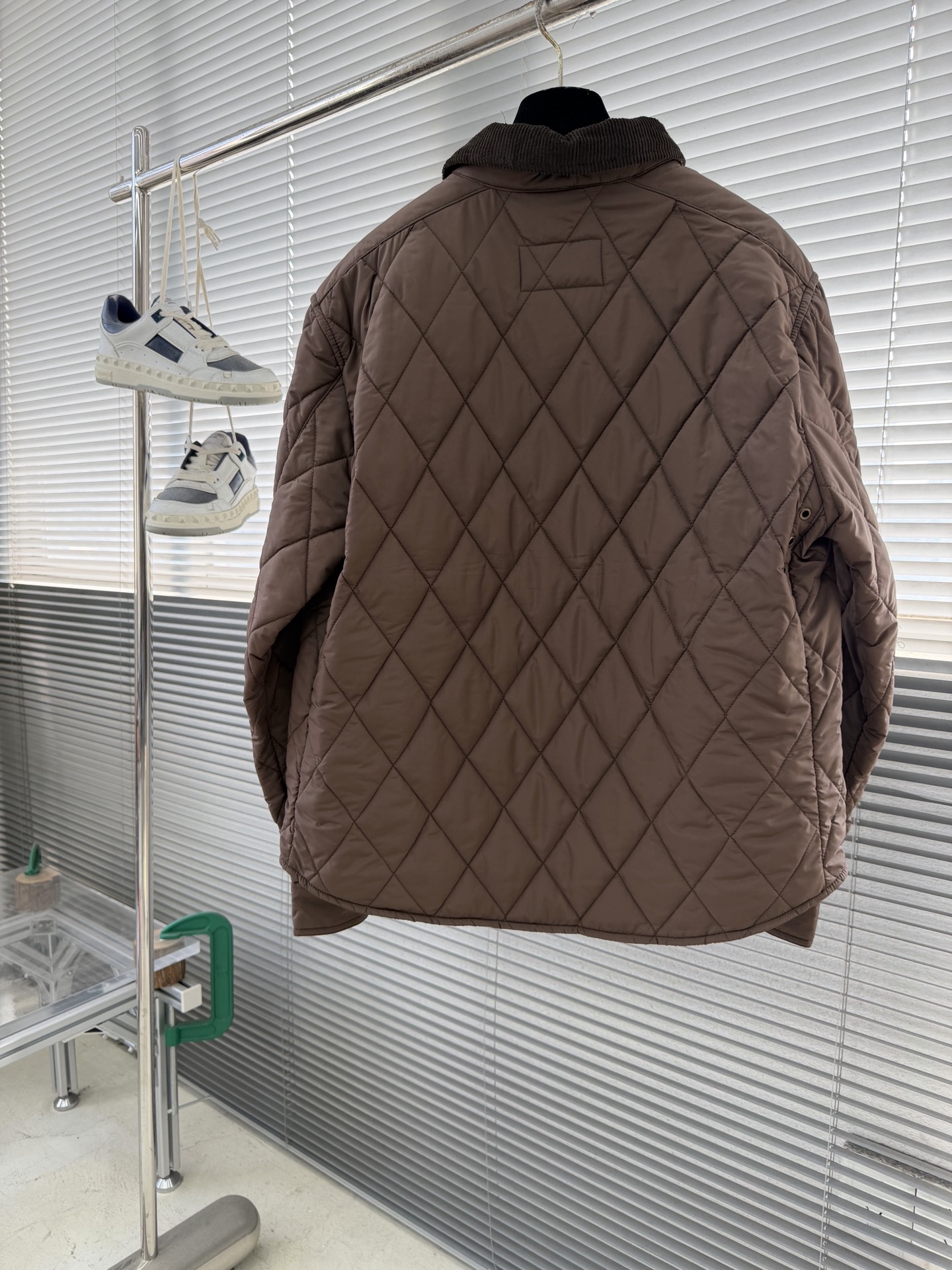 -Ralp🆕h Lauren 经典菱格绗棉夹克以复古工装为灵感，融合当代英伦格调，进口机压菱格绗缝精准对