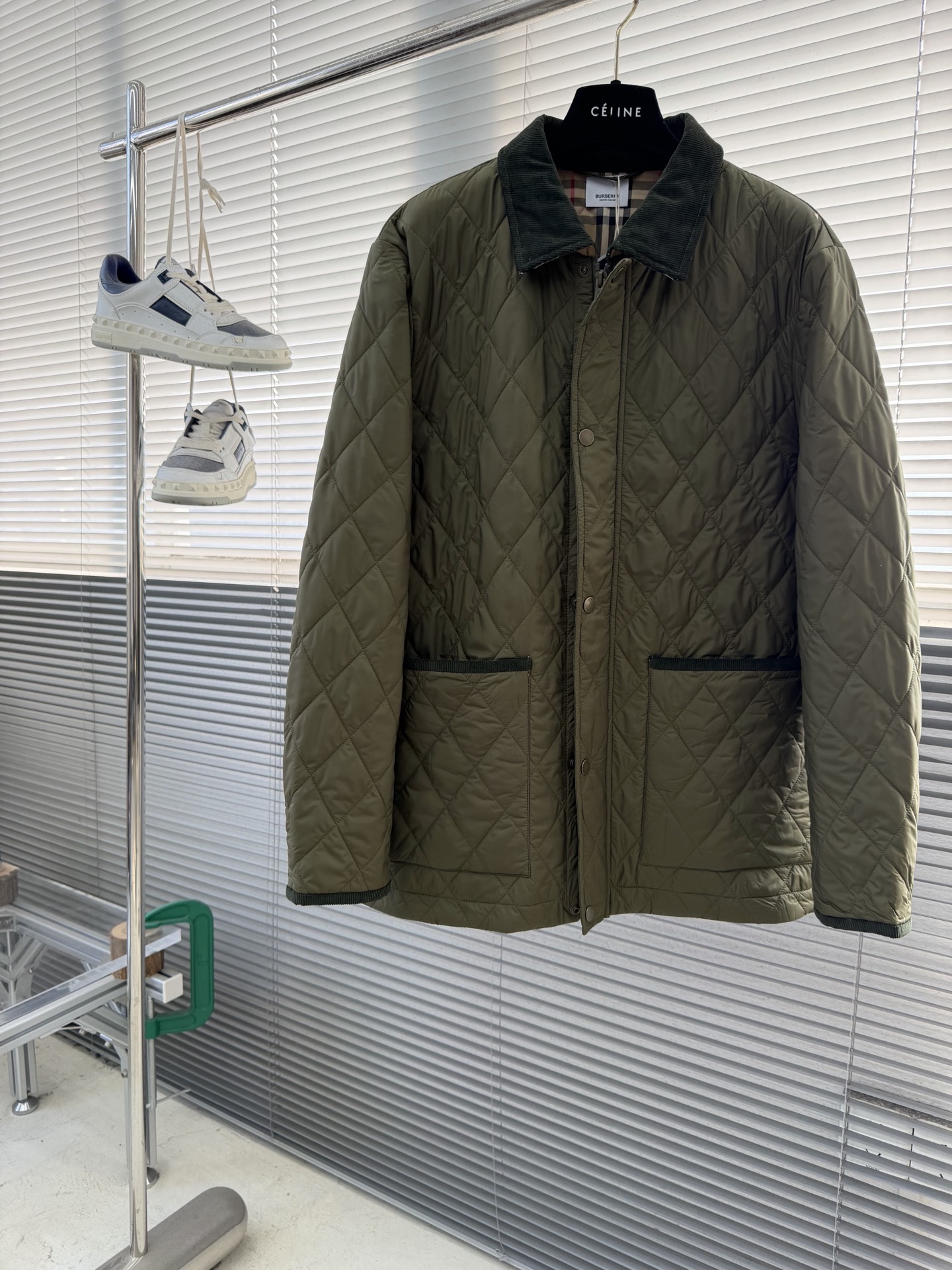 _dQZ9sWWiHeRy39YWX_XRsi07leuM5O2gvdcGOnQ