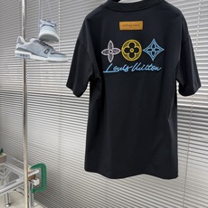 -驴牌 刺绣棉质短袖T恤,春夏新款刺绣设计,高支高密双纱面料高端百搭舒适大气,高支高密双纱300克 -驴牌 刺绣棉质短袖T恤,春夏新款刺绣设计,高支高密双纱面料高端百搭舒适大气,高支高密双纱300克