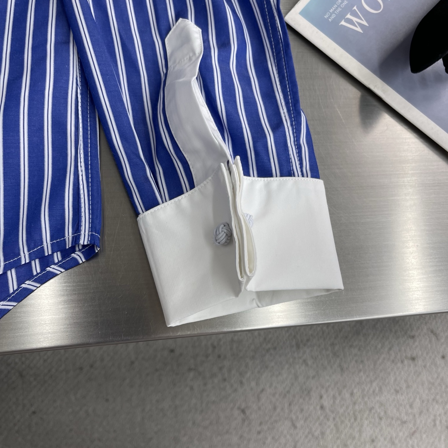 -PORTS 26新款蓝色条纹方领长袖衬衫，男女同款 高版本。码数：S.M.L衣长70.5 72.5 7