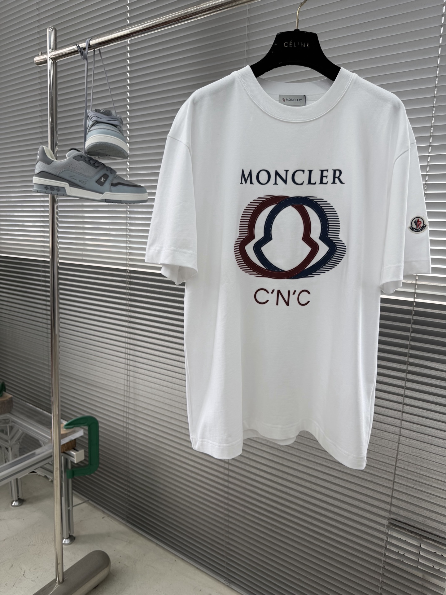 -mon。 2026春夏新款 280克短袖t恤 宽松版型男女同款 尺码 ：S M L XL XXL
