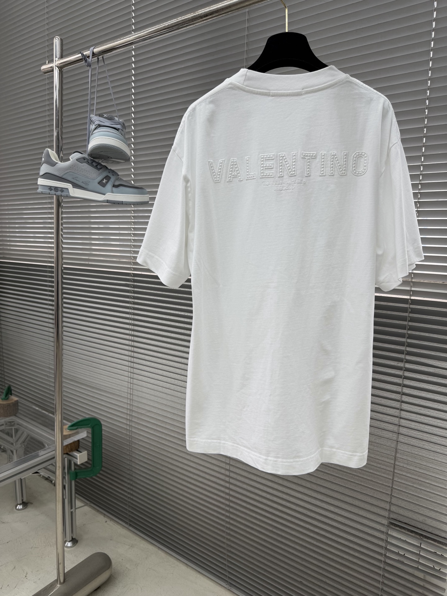-VLTN 2026春夏新款 重工中空绣花 300克短袖t恤 宽松版型男女同款 尺码 ：S M L XL
