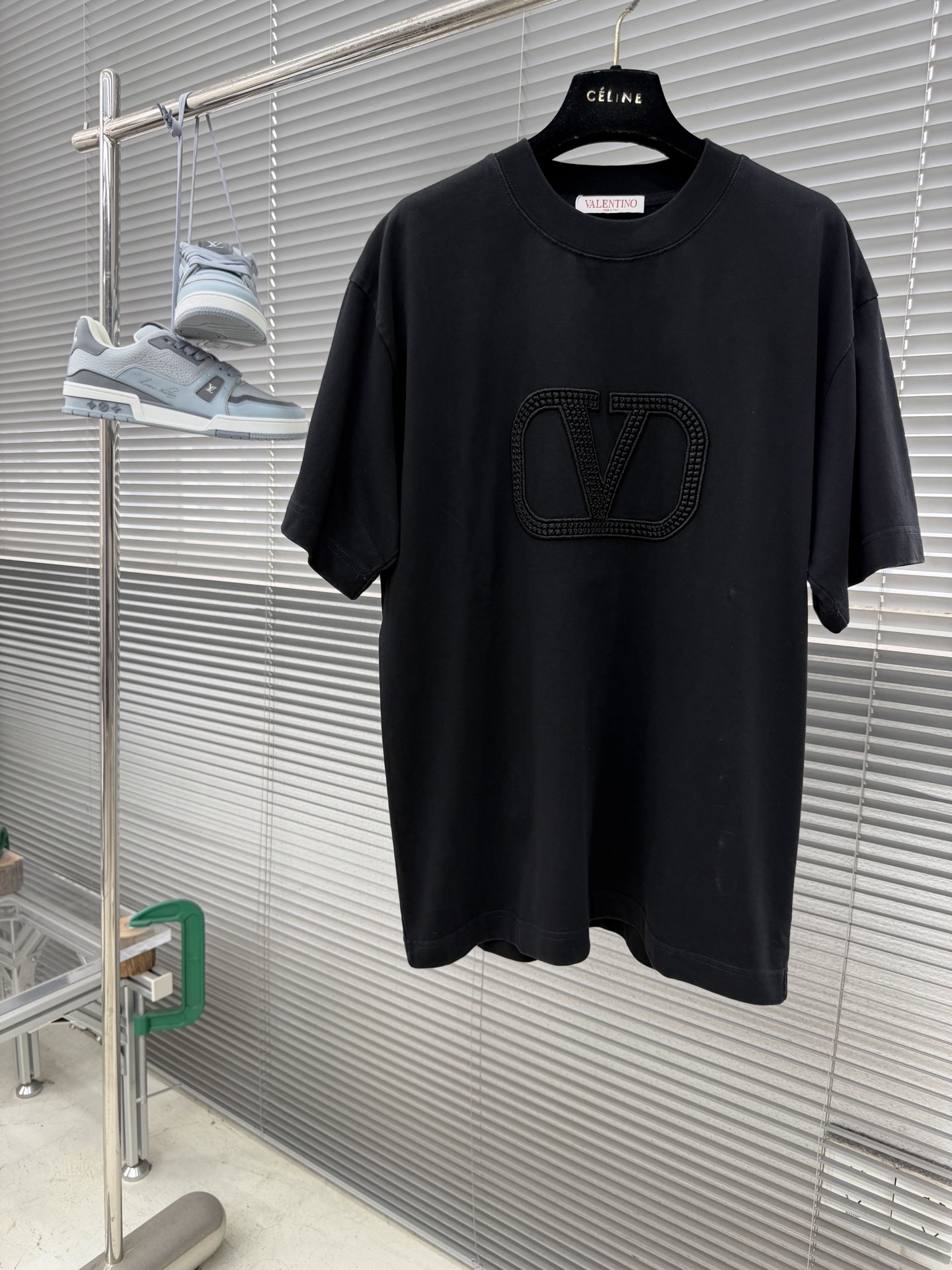 -VLTN 2026春夏新款 重工中空绣花 300克短袖t恤 宽松版型男女同款 尺码 ：S M L XL