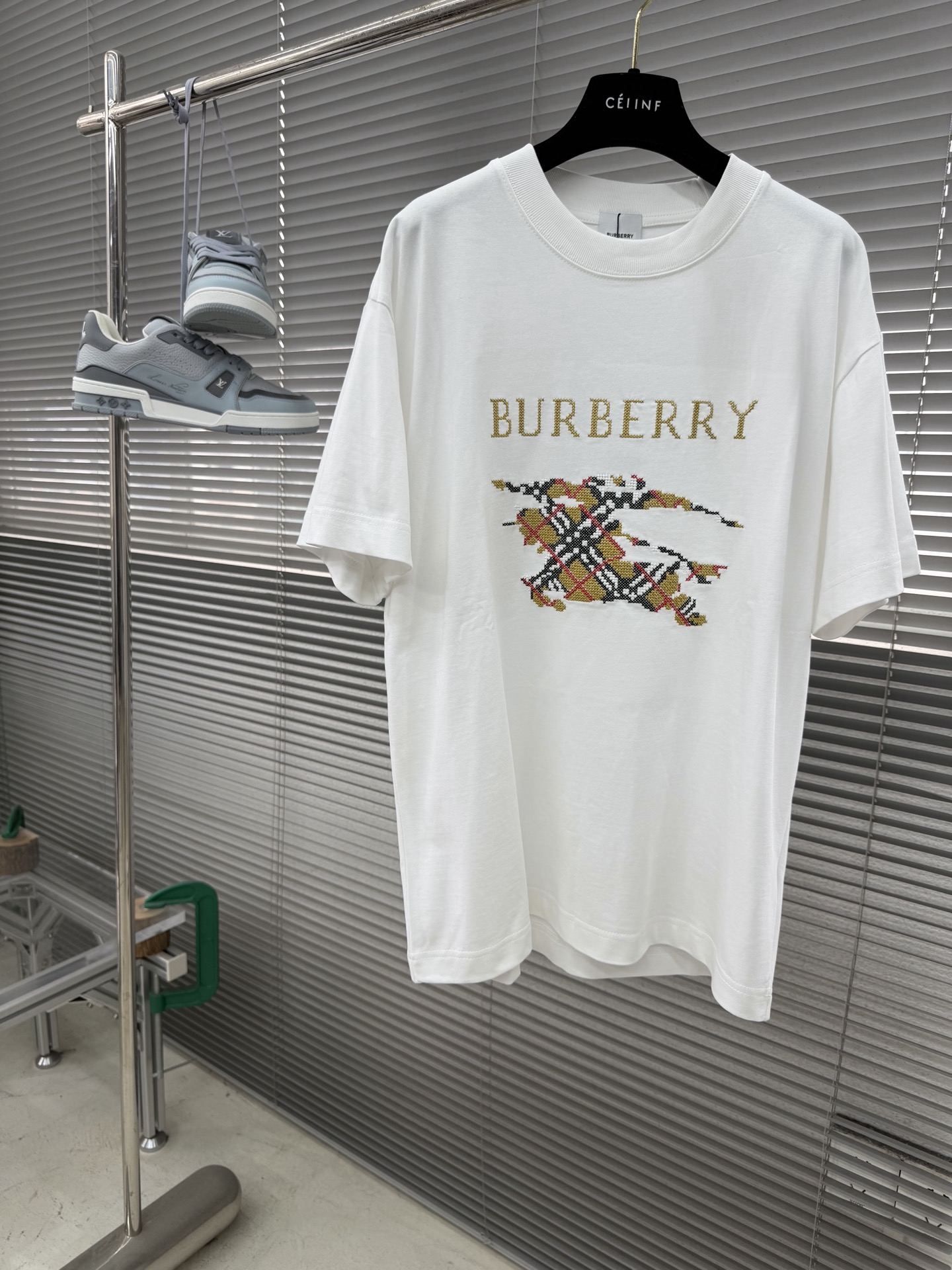 -BBR 2026春夏新款 精致绣花 300克短袖t恤 宽松版型男女同款 尺码 ：S M L XL XX