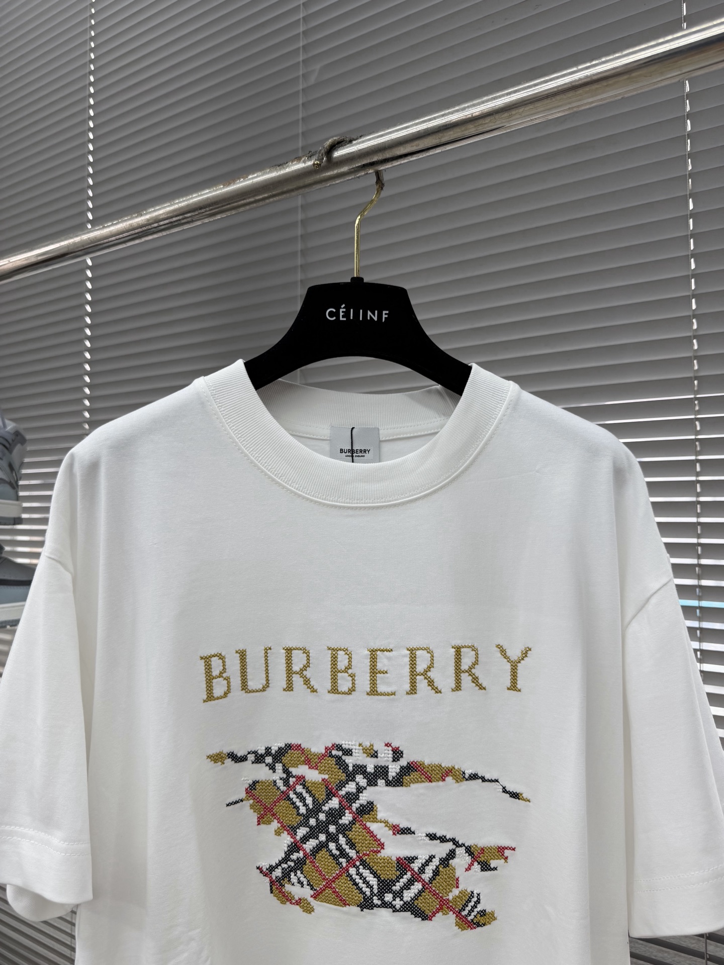 -BBR 2026春夏新款 精致绣花 300克短袖t恤 宽松版型男女同款 尺码 ：S M L XL XX