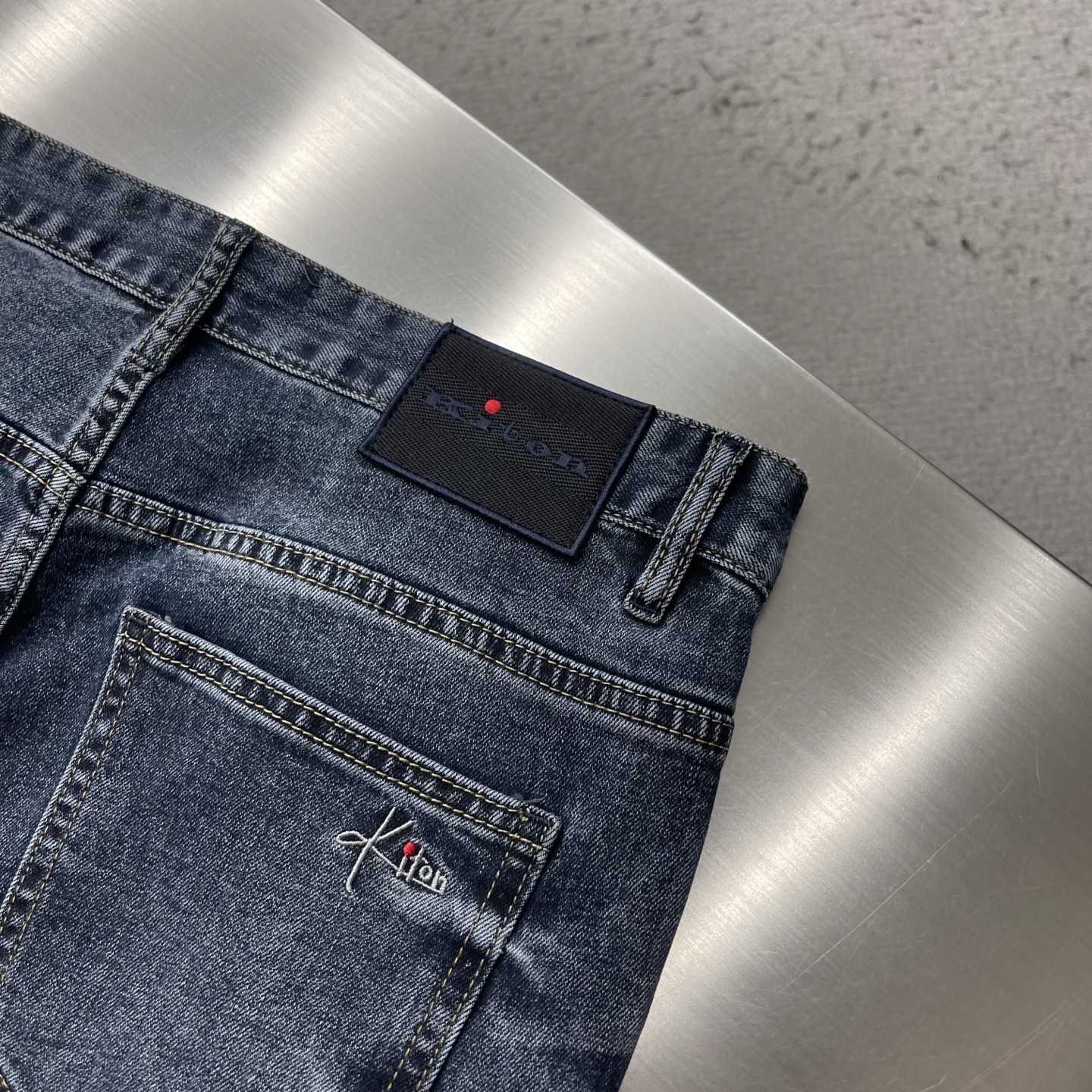 -kiton 26春夏新款 奢感十足牛仔长裤复刻版2026最新专柜新品 柔软亲肤面料 工艺+洗水外贸品质