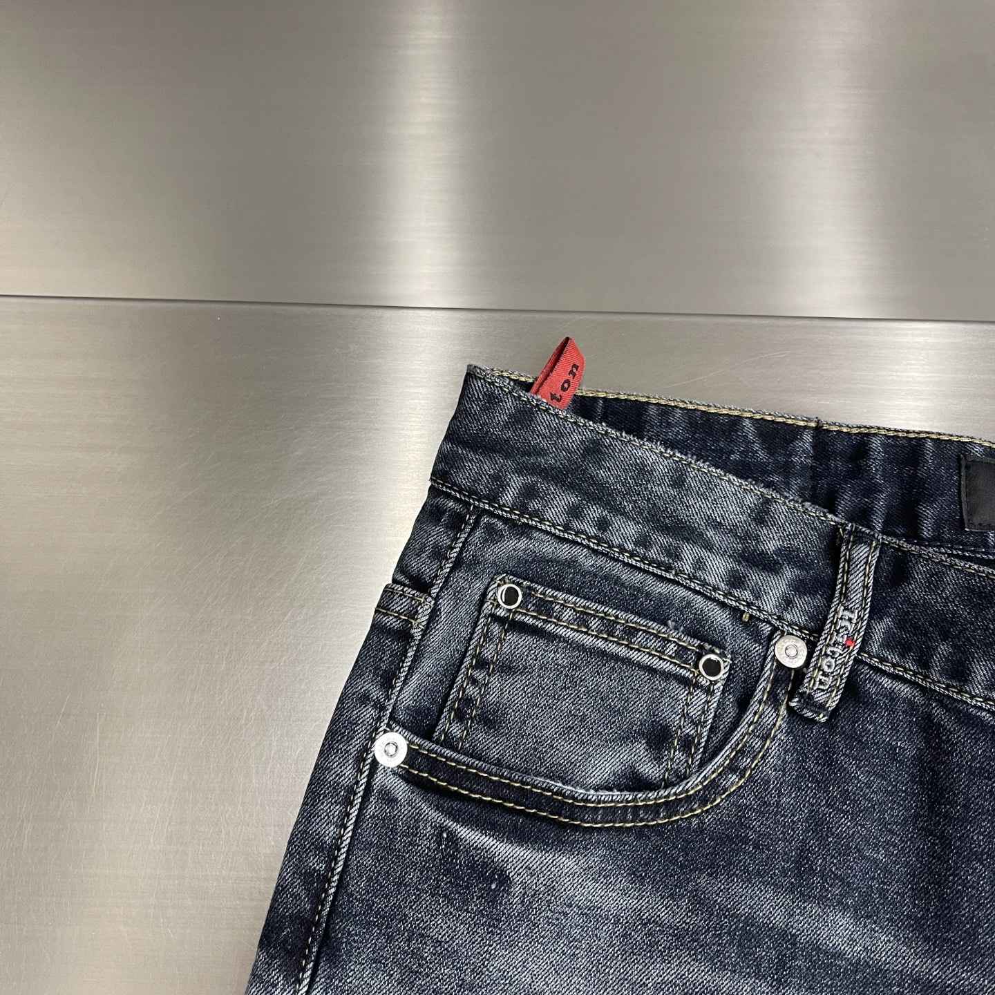 -kiton 26春夏新款 奢感十足牛仔长裤复刻版2026最新专柜新品 柔软亲肤面料 工艺+洗水外贸品质