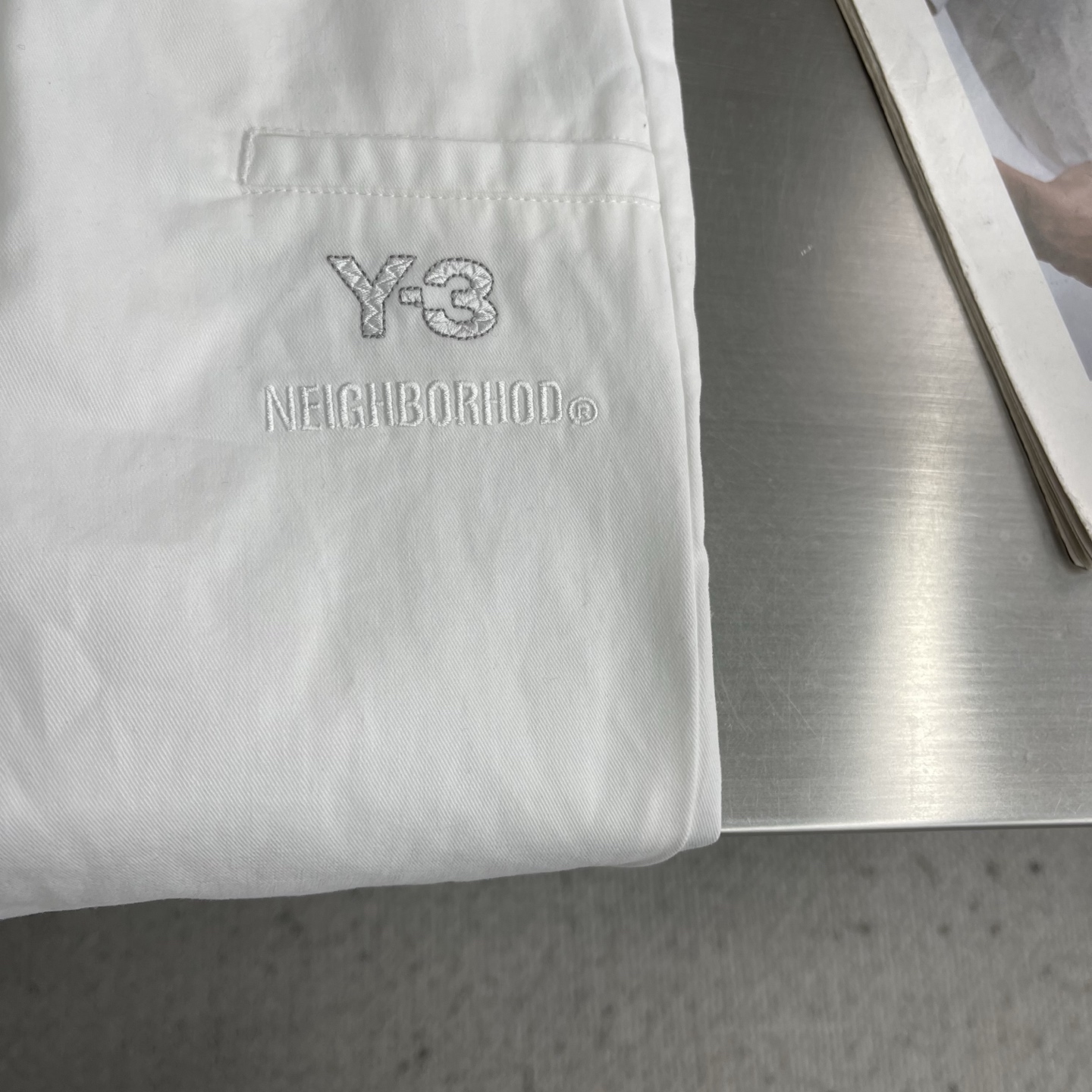 -Y-3 26早春新款休闲卫裤！高级定制面料透气面料，细节无可挑剔，顶级辅料配备，原版logo设计理念，