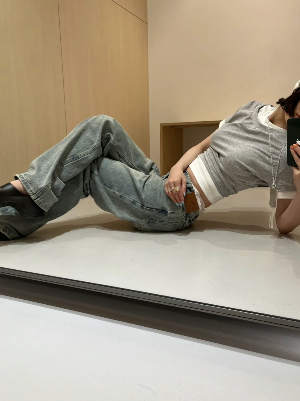 NO:324465,Presents a novel simple and vibrant cotton fiber blend material, soft, delicate and elastic.,,alexander wang19860909呈现新颖的简约活力棉质纤维混纺用料,柔软细腻且有弹性.,,alexander wang,Women's clothing