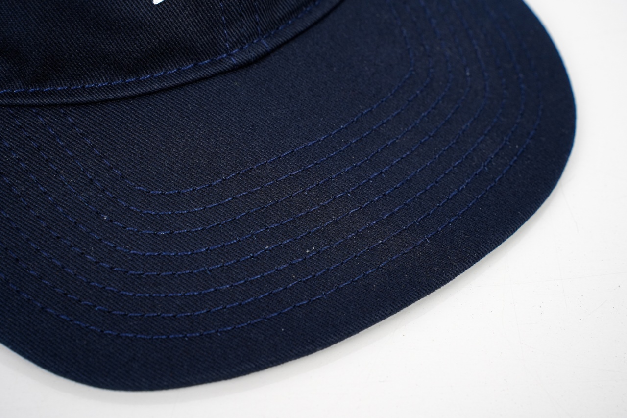 140 miumiu 鸭舌帽 全棉材质可调节 适合头围56-61cm 难怪富家千金少爷最爱 6k一个的棒球帽