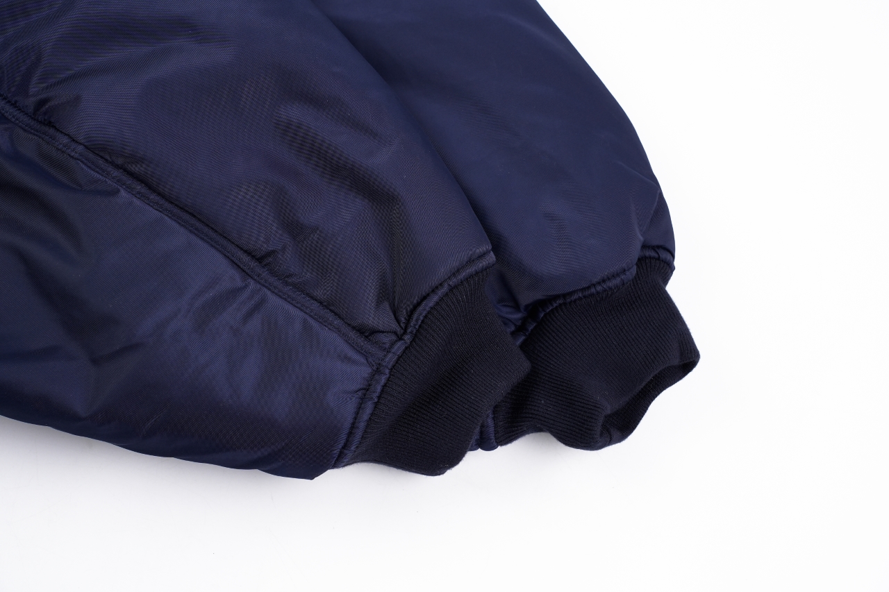 巴黎世家 25 秀场飞行夹克棉服外套-莆田鞋,莆田鞋货源,高仿鞋,高仿鞋货源,安福档口,莆田高仿鞋,莆田鞋批发,高仿鞋批发,莆田高仿运动鞋,高仿运动鞋,莆田运动鞋 巴黎世家 25 秀场飞行夹克棉服外套