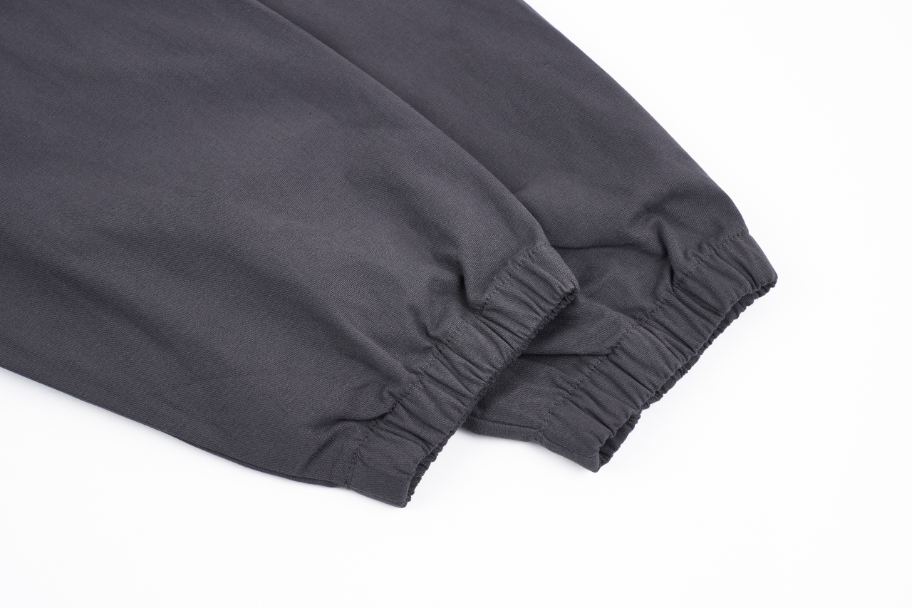 Prada/普拉达 25 小标灰粉夹克外套