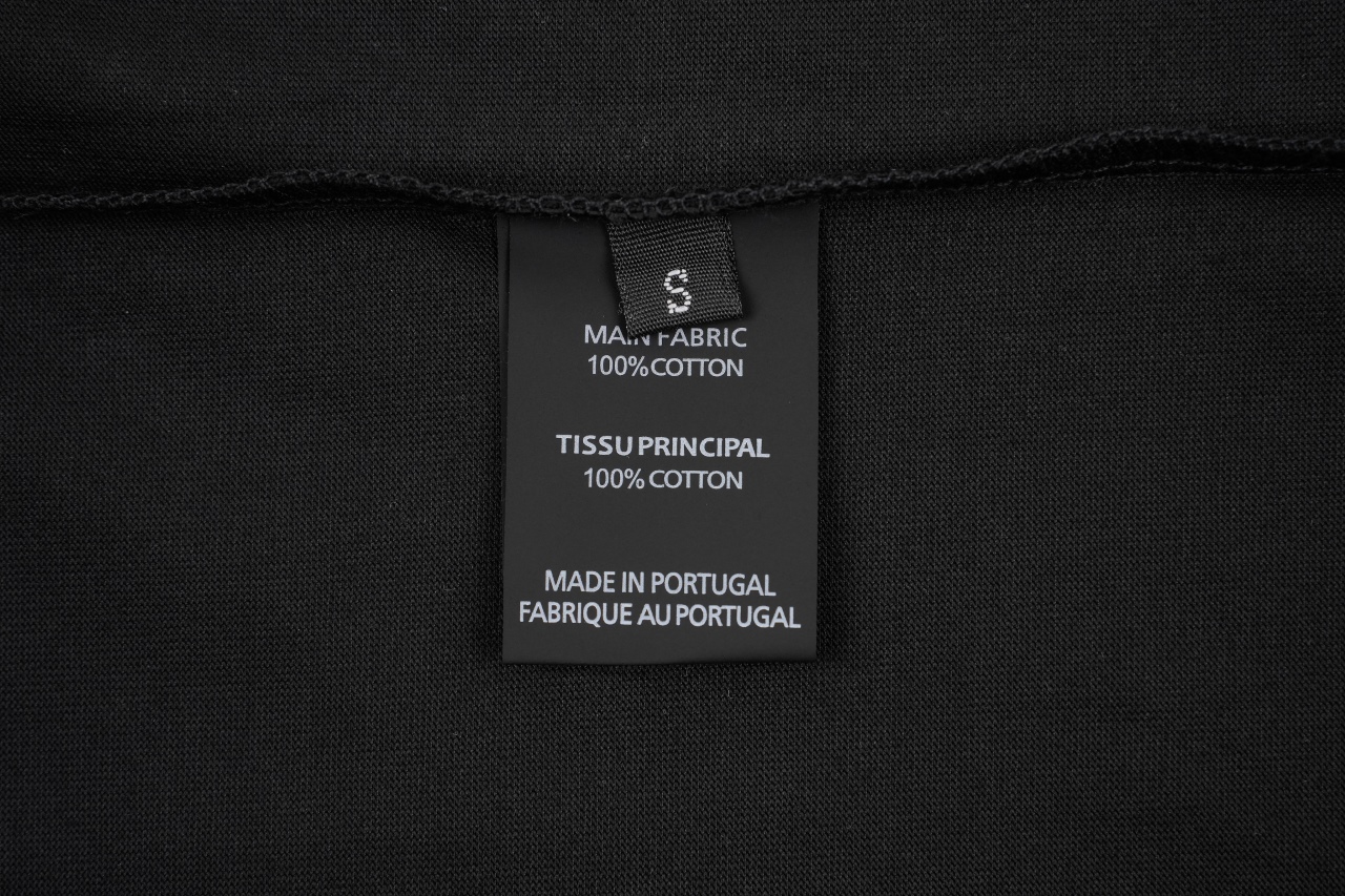 160 Vetements草写标语logo字母刺绣短袖T恤 黑色