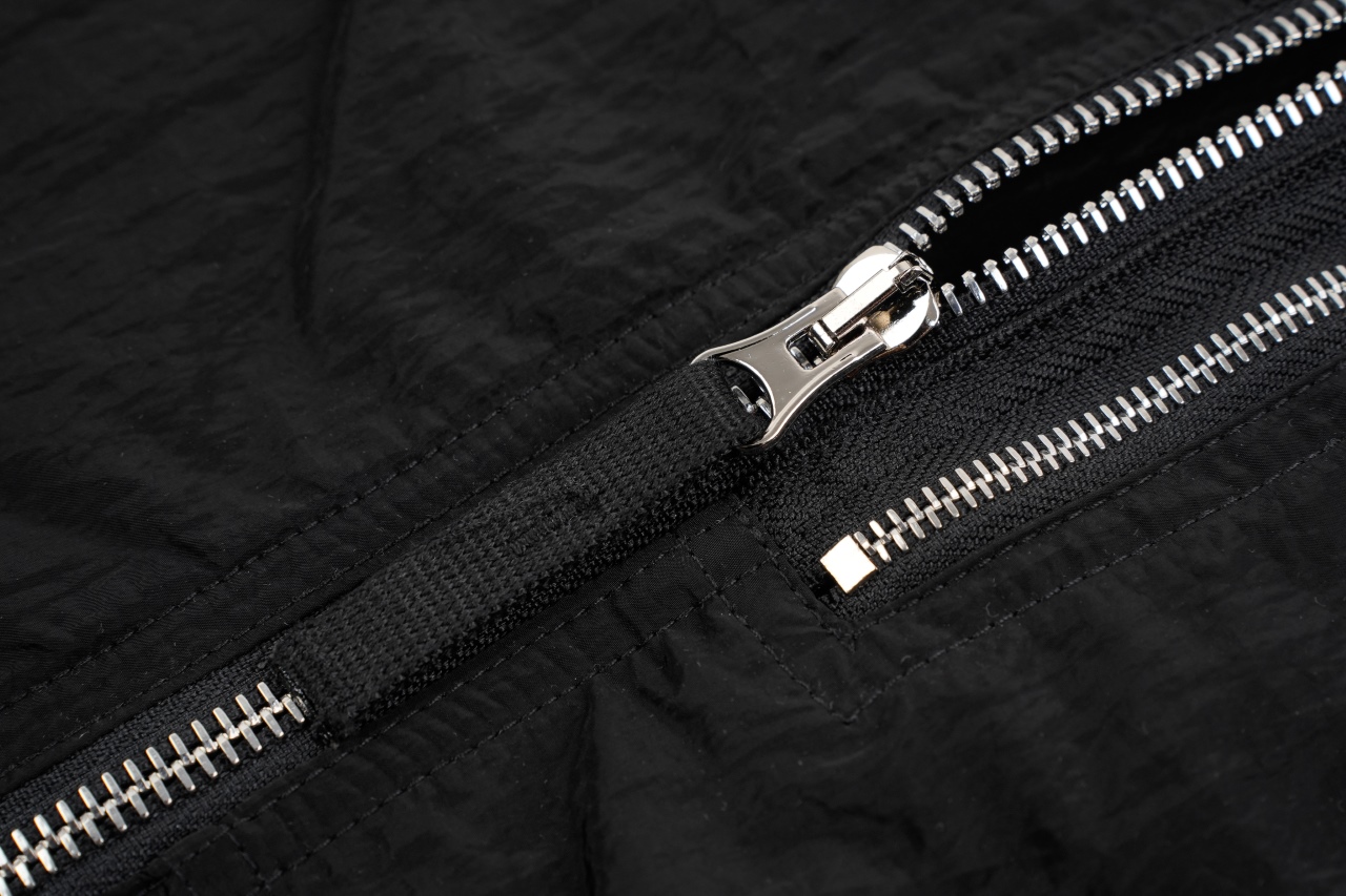 280 STONEISLAND石头岛|NylonMetal金属尼龙系列丨防晒外套(男女同款)-Chinese UA Cheap High Quatity Brand Clothes Bags handbags Sneakers wholesale wholesaler seller from China Factory suppliers Fashion Clothing Shoes best Quality Beautiful Price 280 STONEISLAND石头岛|NylonMetal金属尼龙系列丨防晒外套(男女同款)