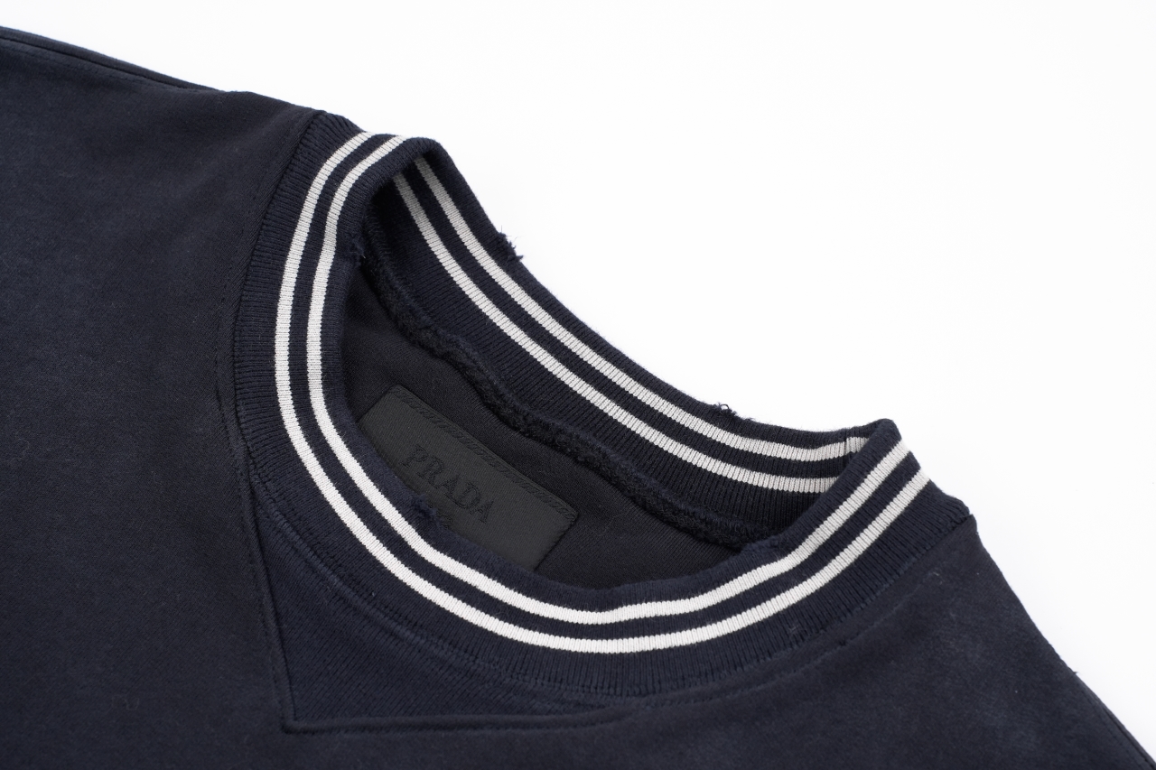 380 prada水洗印花做旧卫衣