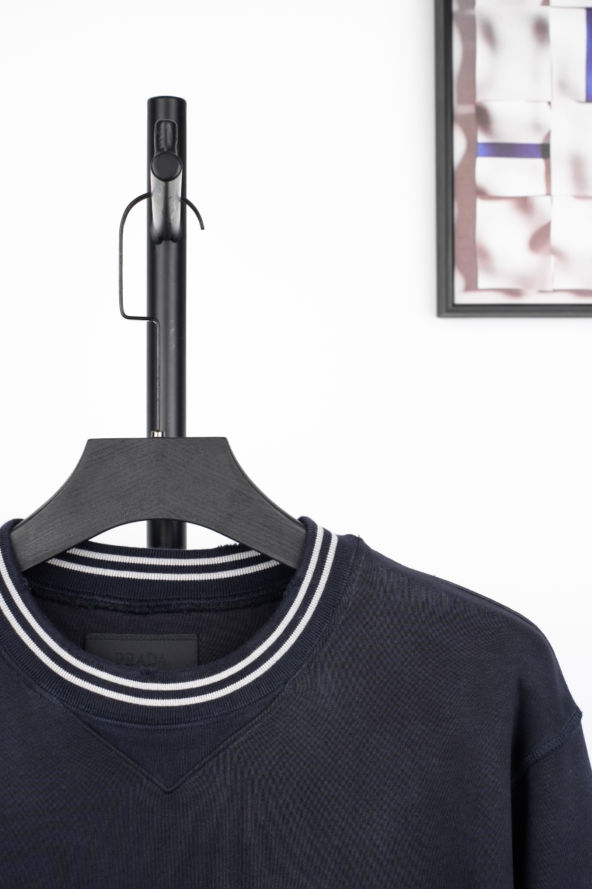 380 prada水洗印花做旧卫衣