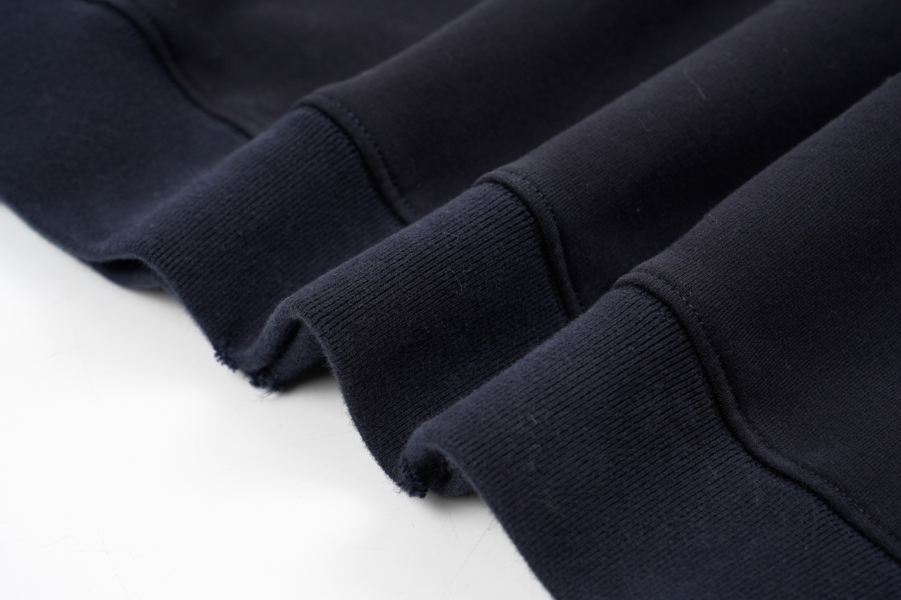 380 prada水洗印花做旧卫衣