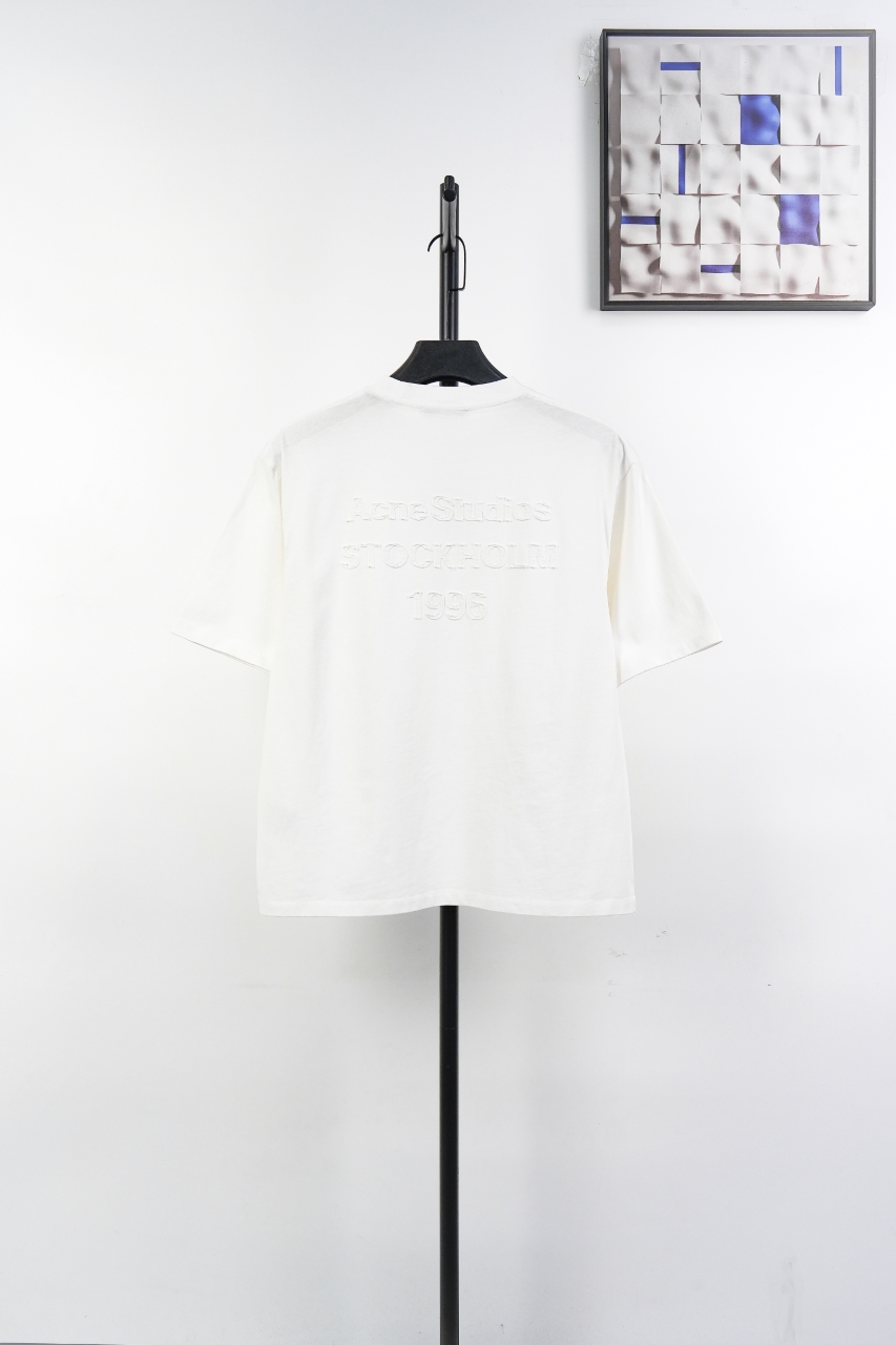 Футболка Acne Studios с логотипом