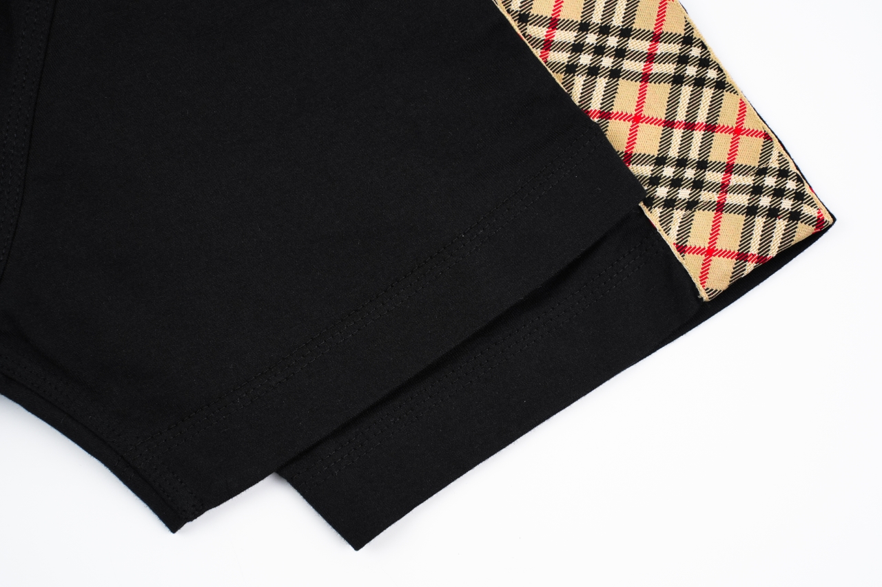 巴宝莉肩部织带格子短袖