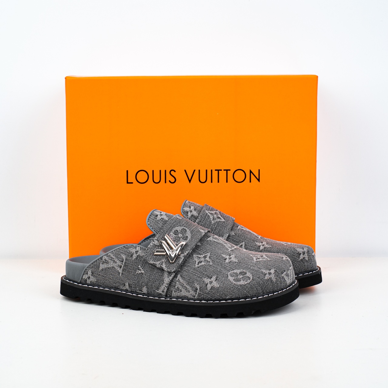 220 LV路易威登女士拖鞋 LV新款拖鞋