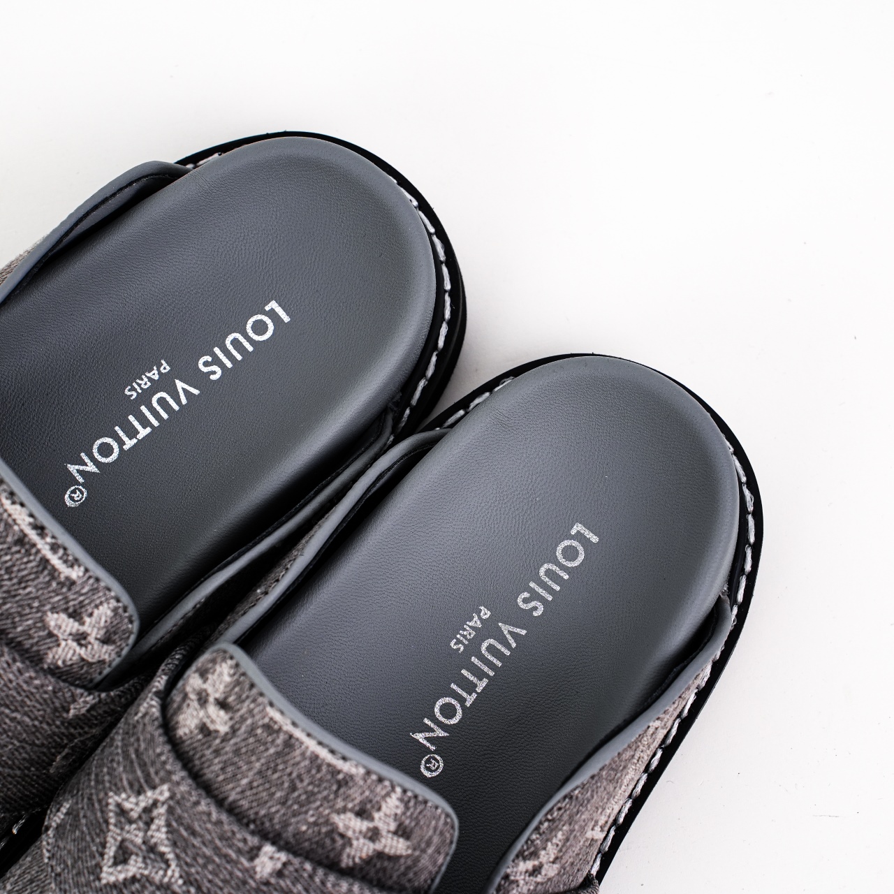 220 LV路易威登女士拖鞋 LV新款拖鞋