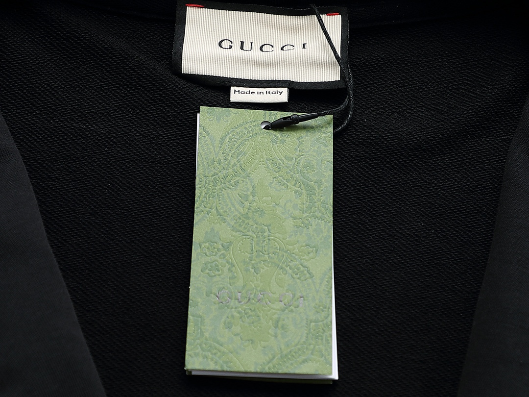 GUcci古驰 25FW新款情侣拉链外套-High Quatity Cheap Brand wholesale wholesaler seller Clothes Bags handbags Sneakers Top Fashion Clothing Shoes from China Factory Chinese suppliers best Quality Beautiful Price GUcci古驰 25FW新款情侣拉链外套