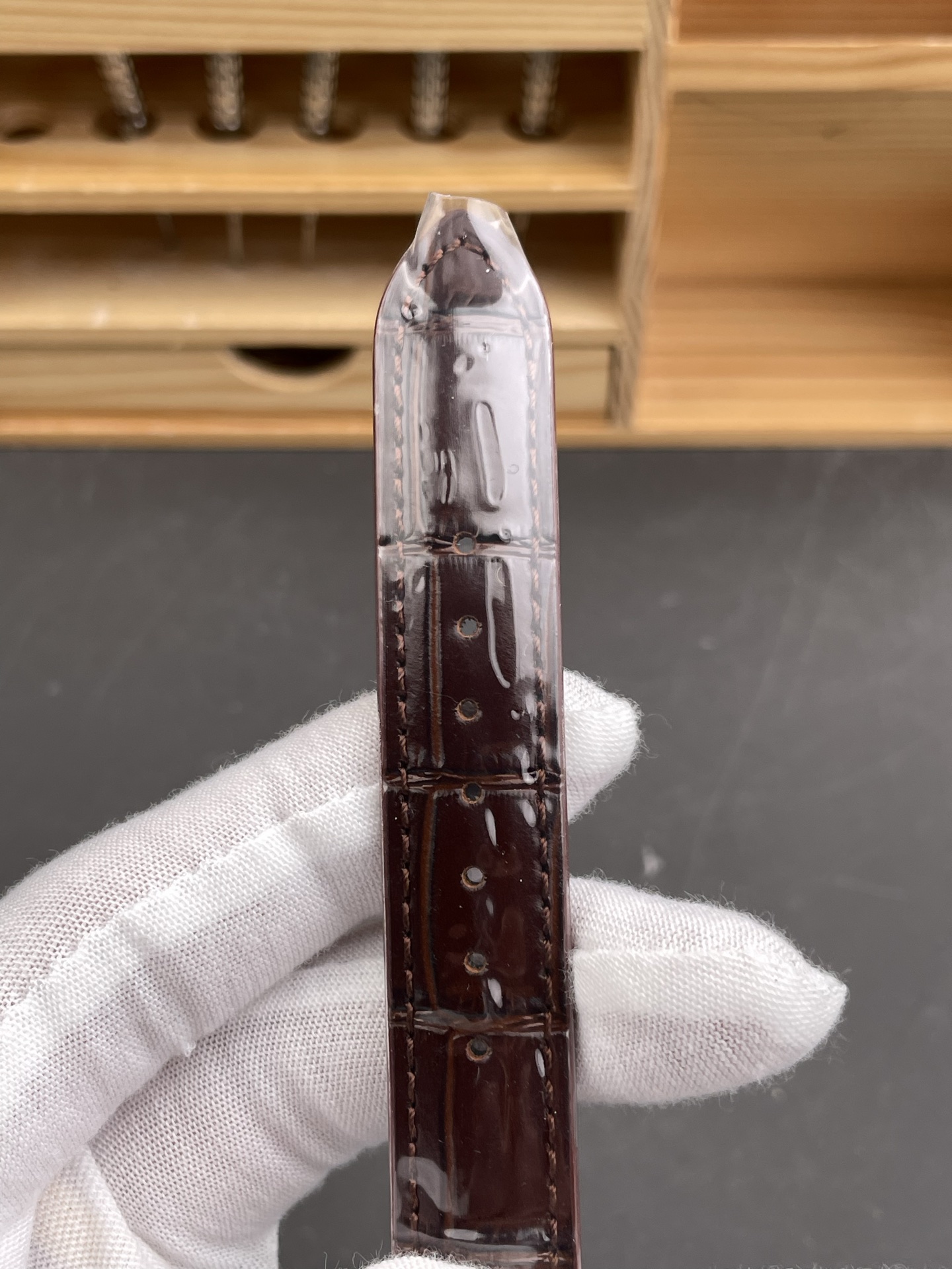 Rolex 1908 detail 7
