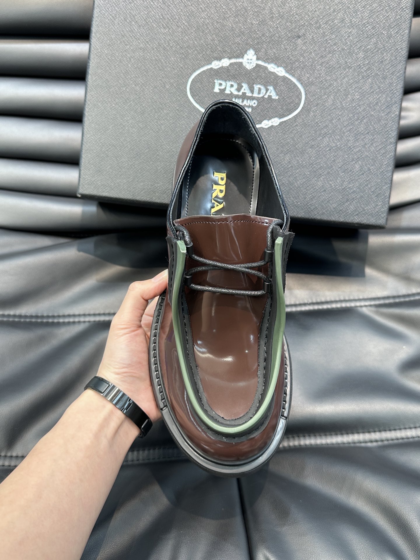 Prad*FW23秋冬男鞋Prad*XRafSimon联手创作新一季厚底增高运动鞋底厚5CM左右这款运动