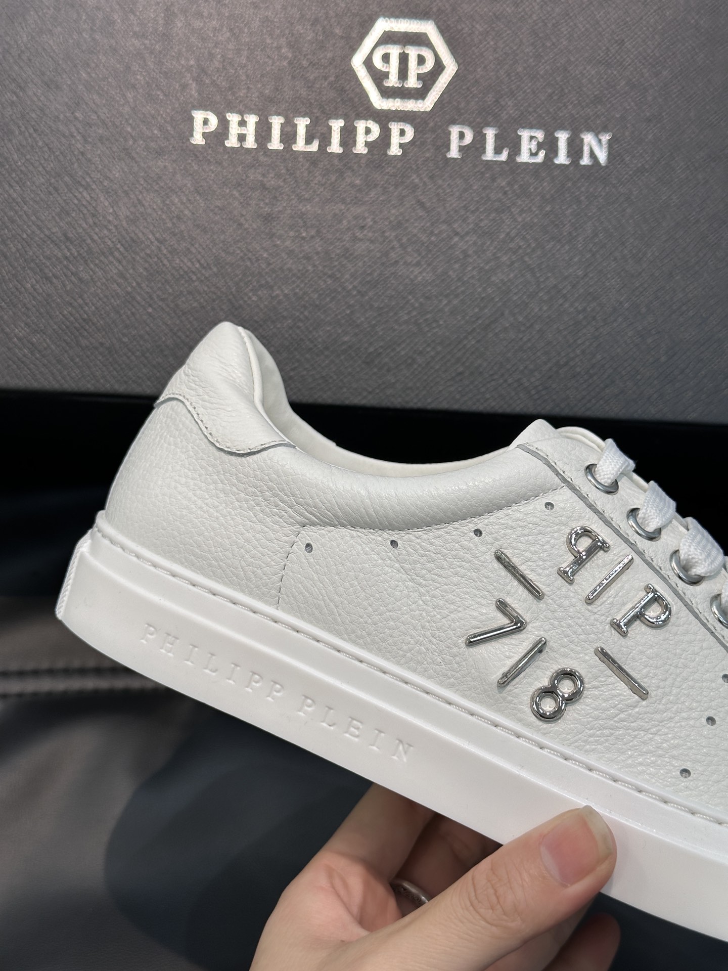 PHILIPPPLEIN-菲利普普莱茵德国潮牌男士低帮板鞋牛皮拼色设计鞋面皮牛皮打造牛皮内里！原版金属P