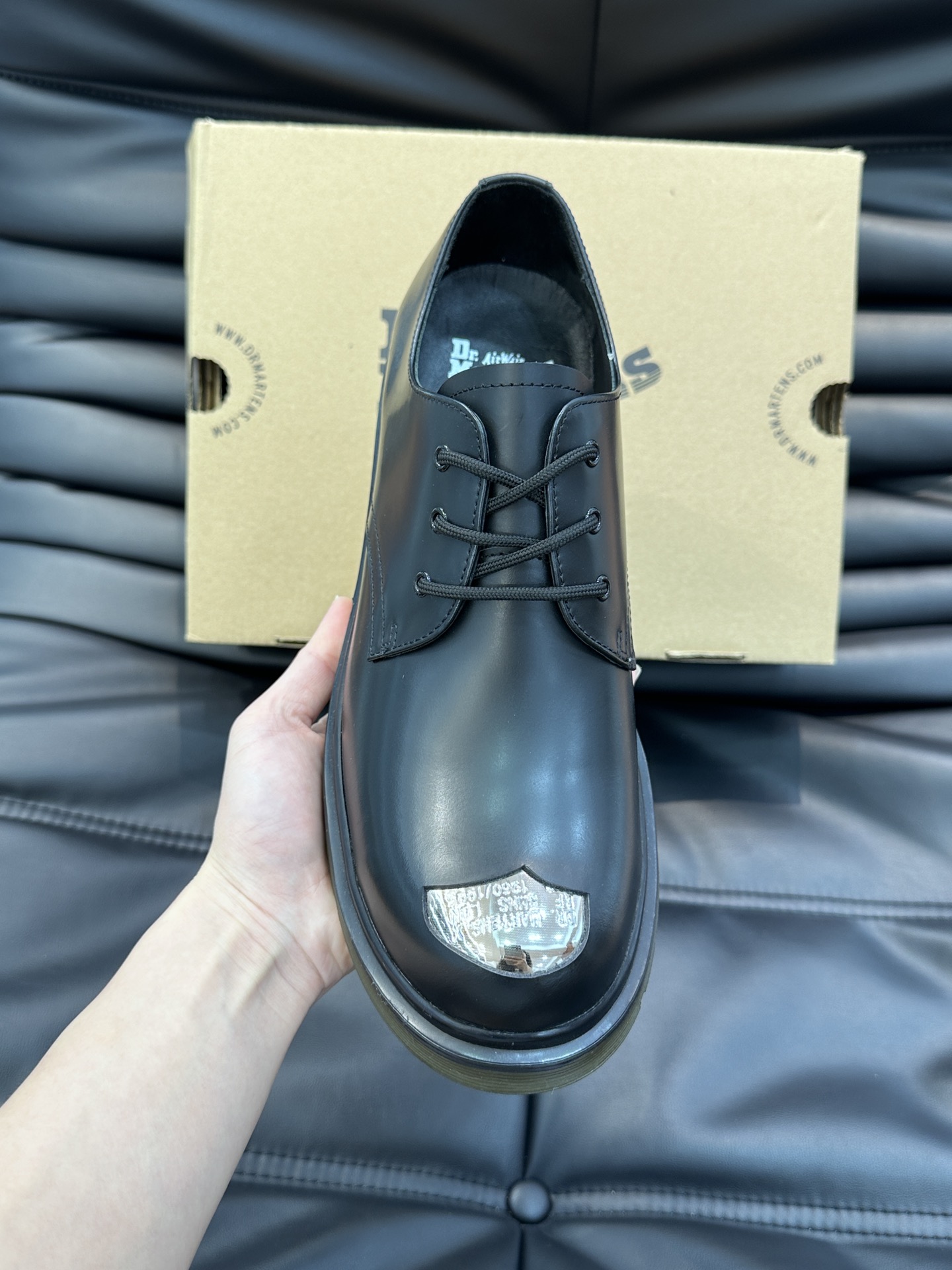 ️️Dr.martens1925低帮钢头马丁鞋大头德比鞋超级帅气脚感舒适轻便时尚百搭精品！Size38-