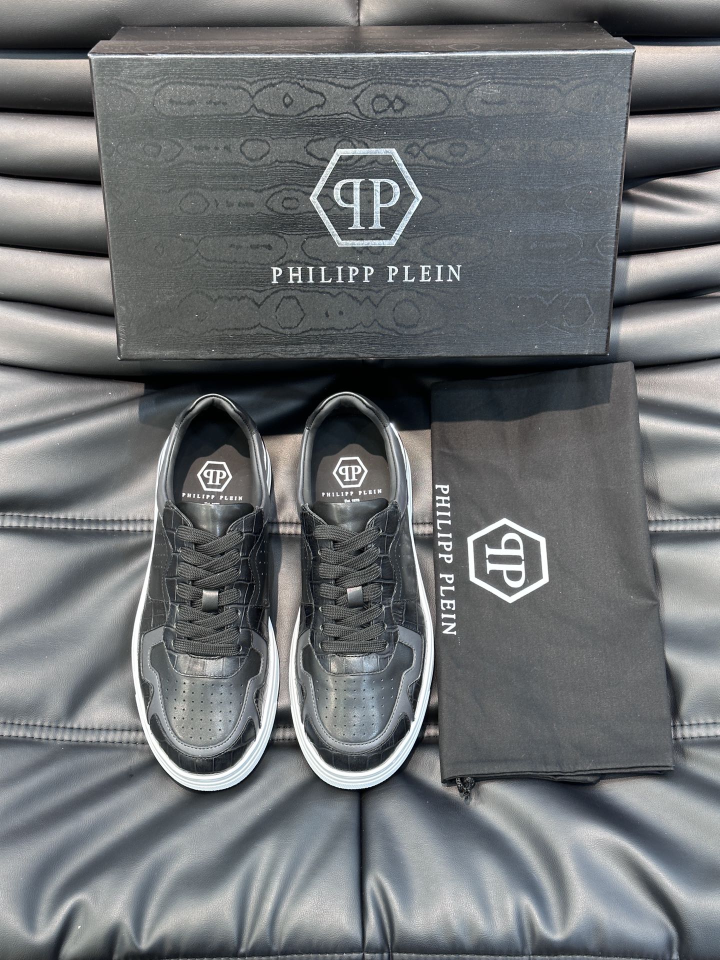 PHILIPPPLEIN-菲利普普莱茵德国潮牌男士低帮板鞋牛皮拼色设计鞋面皮牛皮打造牛皮内里超轻大底脚感