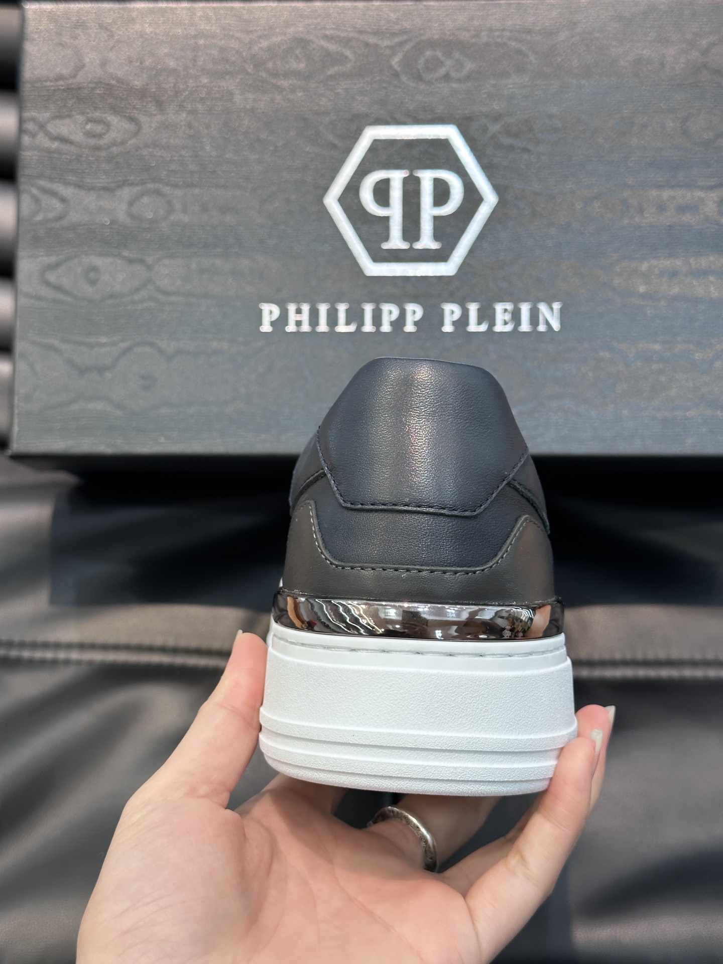 PHILIPPPLEIN-菲利普普莱茵德国潮牌男士低帮板鞋牛皮拼色设计鞋面皮牛皮打造牛皮内里超轻大底脚感