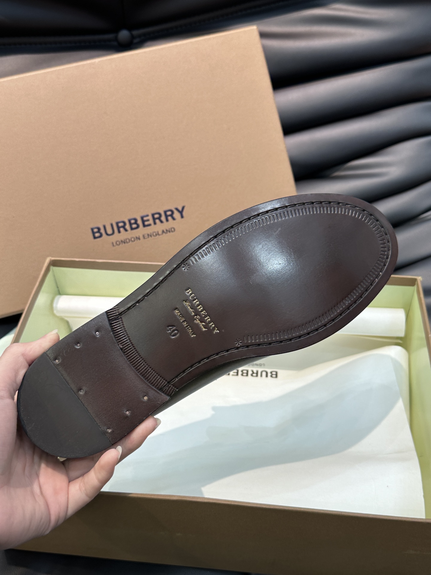 Burberr*男士真皮大底正装休闲皮鞋高端大气英伦气质单品小牛皮透气内里进口真皮大底顶级品质！Size